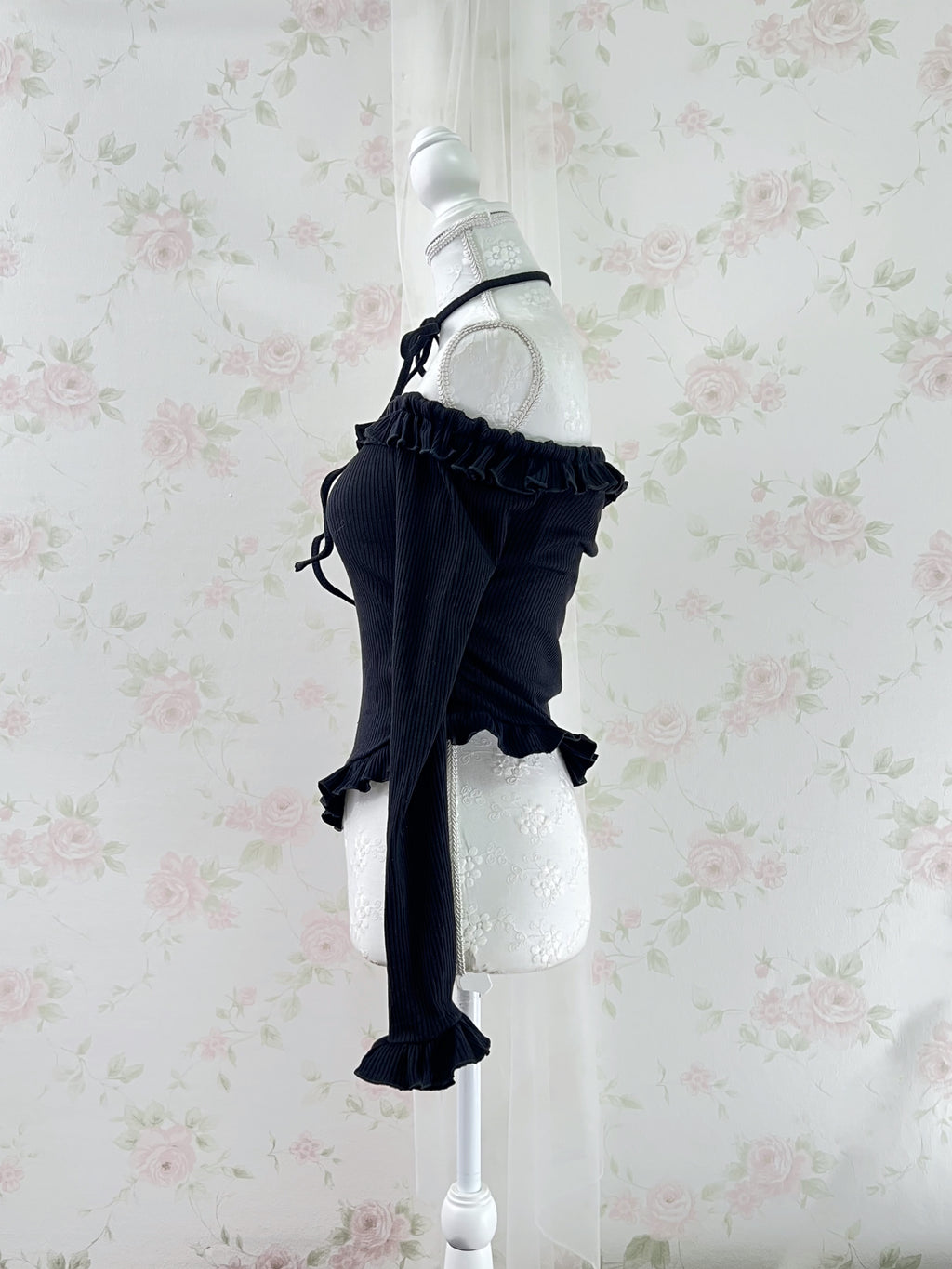 Chocker Asymmetry Ruffled Hem Top (Black)