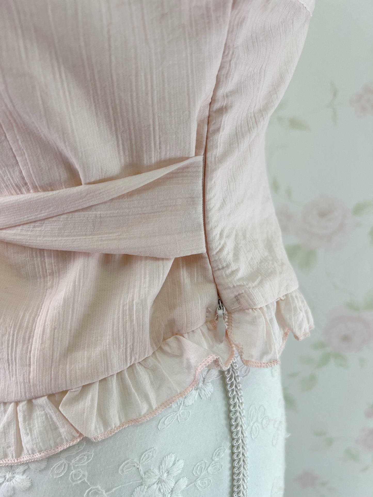 NoGenki Back Bow Girly Blouse (Peach Pink)