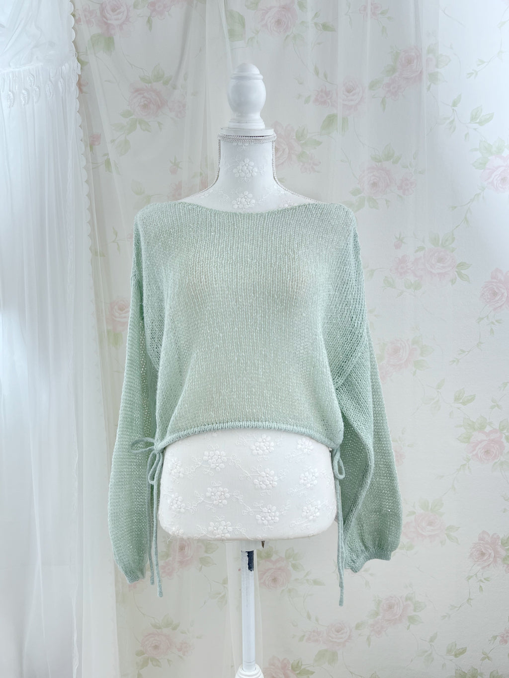 Side String Loose Sleeve Sweater (Mint green)