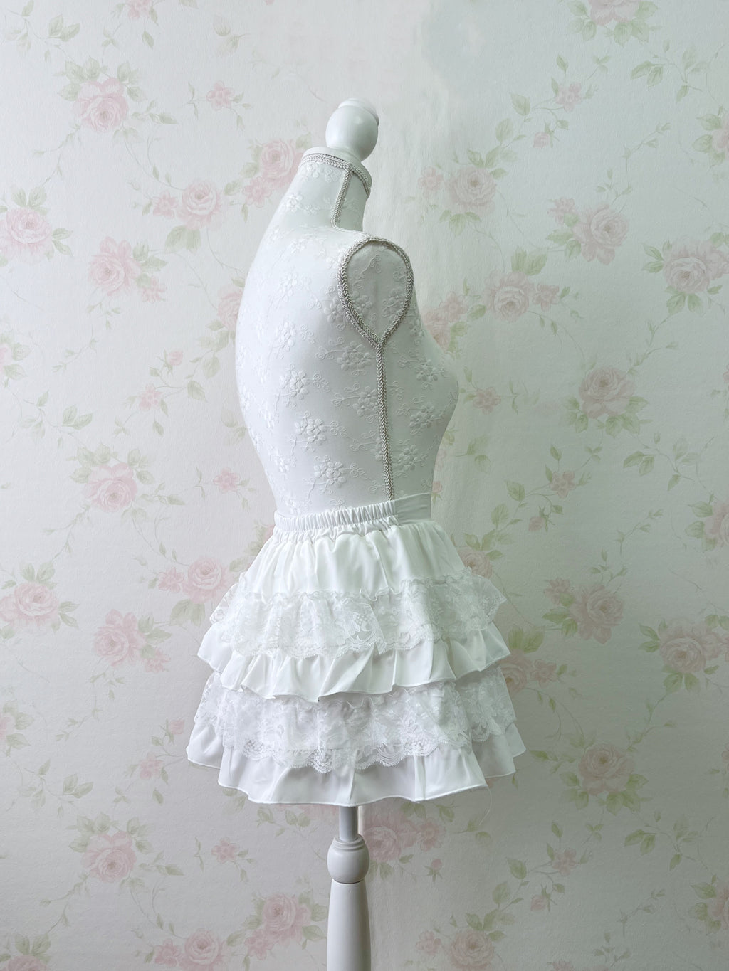 Layered Shoujo Sukapan (White)