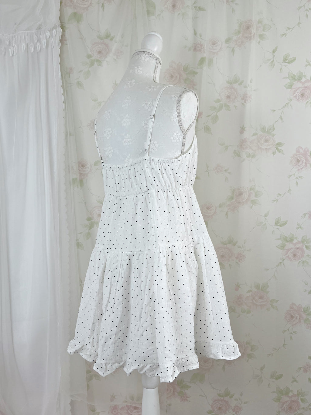Polka dot Shoujo camisole dress (White)