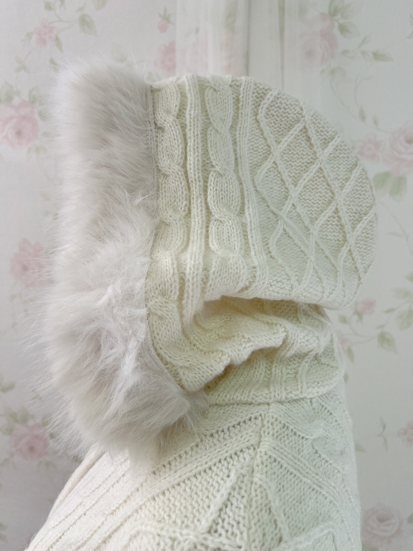 GRL Eco Fur Knitted Hoodie (Ivory)