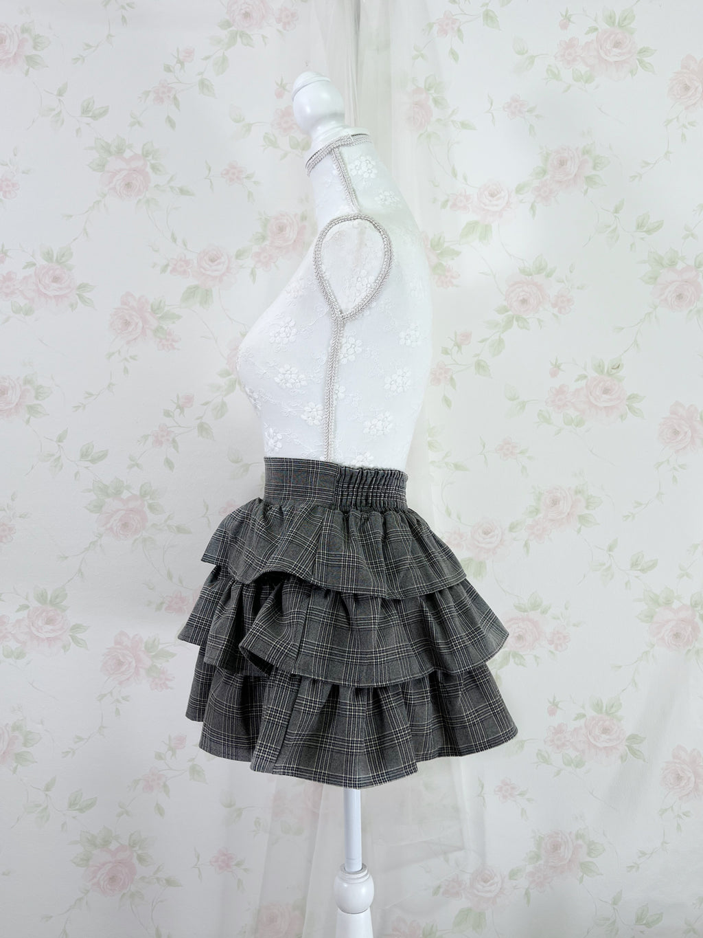 Sweet Tiered Checked Skirt (Gray)