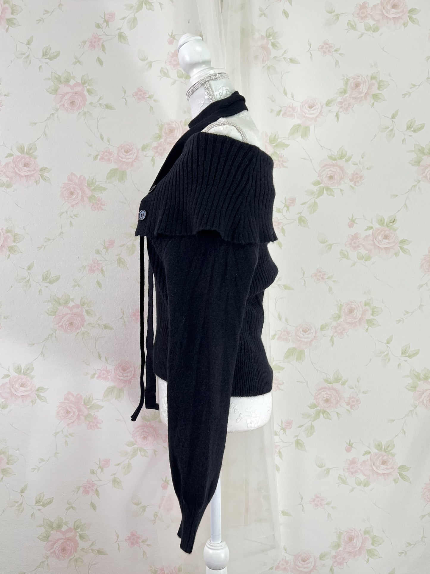 Off Shoulder With Scarf Knit Top (Black)