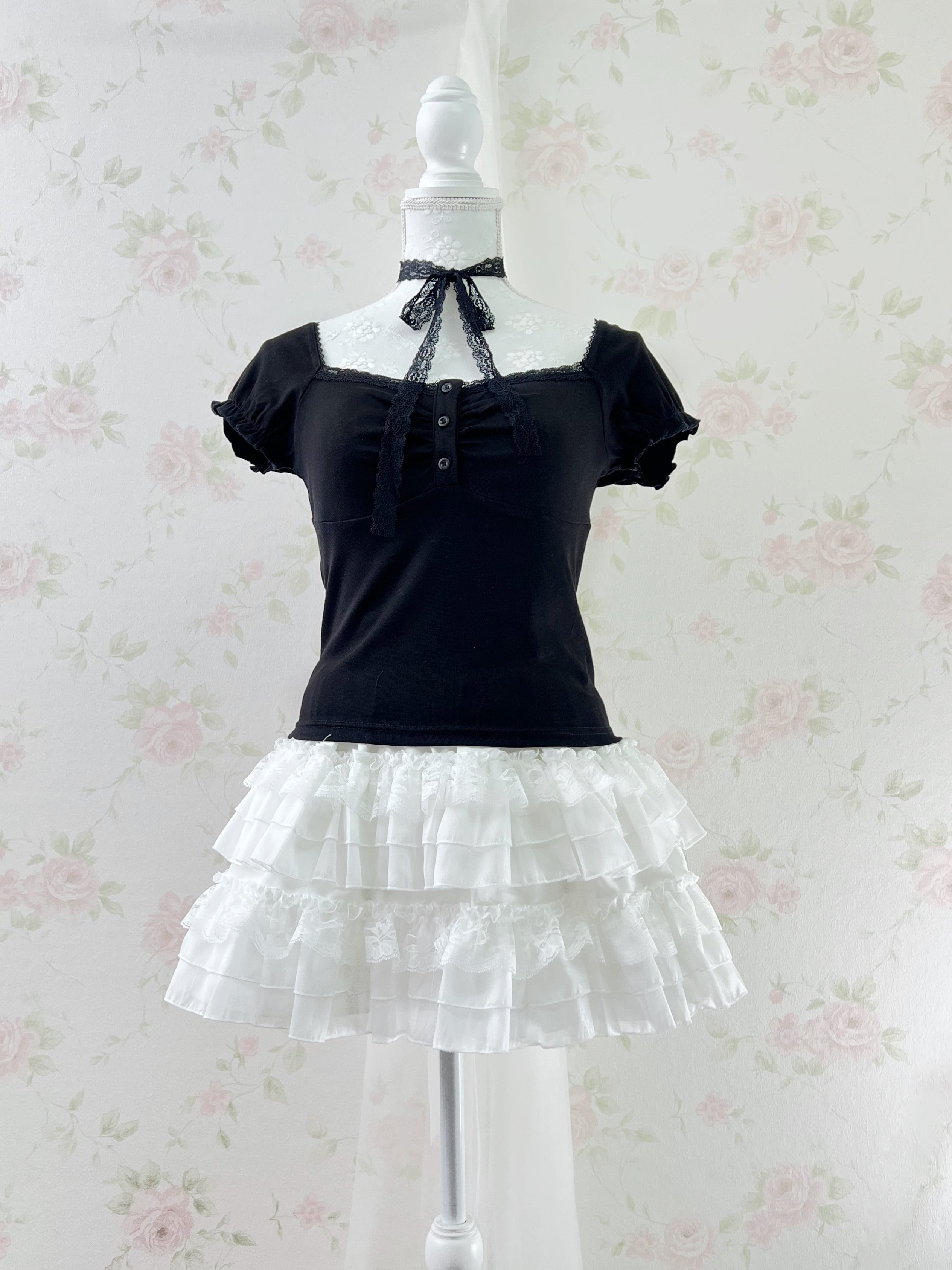 Lacy Choker Shoujo Top (Black)