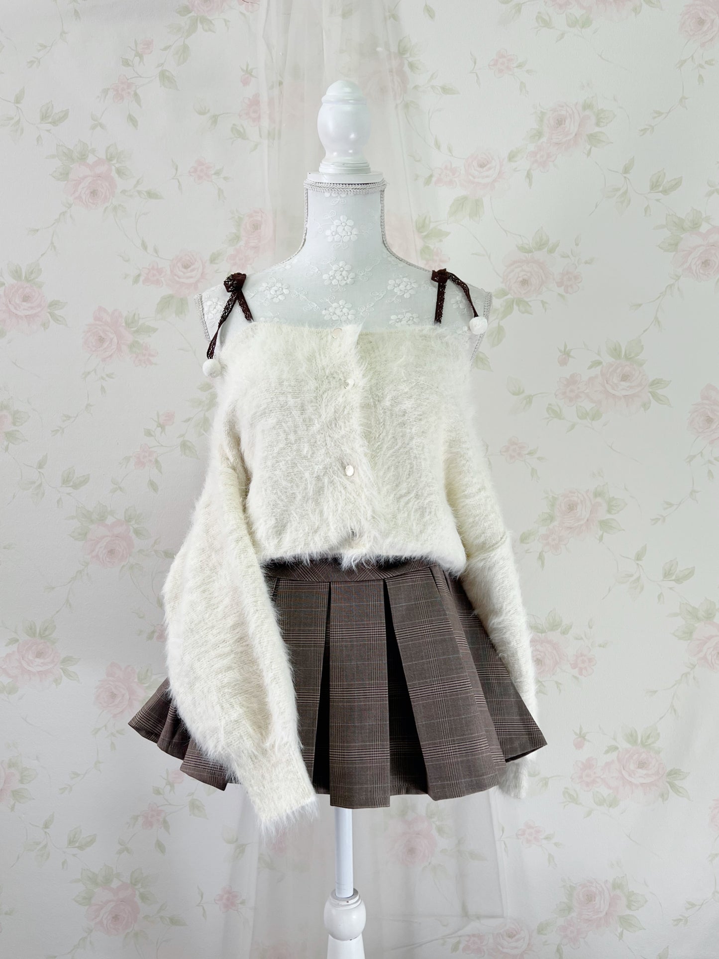 MultiPal Store Original Pom Pom Lace Strap Shaggy Sweater (Ivory)