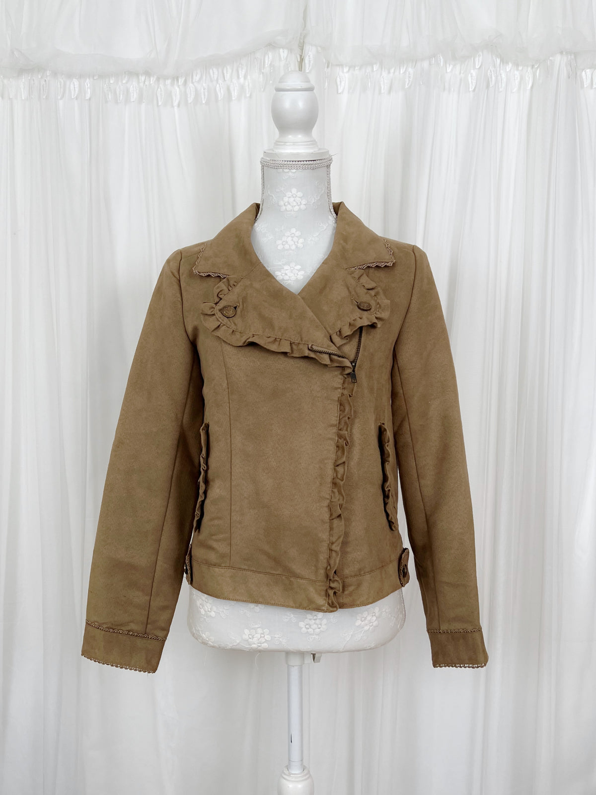axes femme Suede Back Frilled Jacket