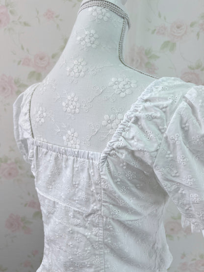 GRL Floral Embroidery Blouse