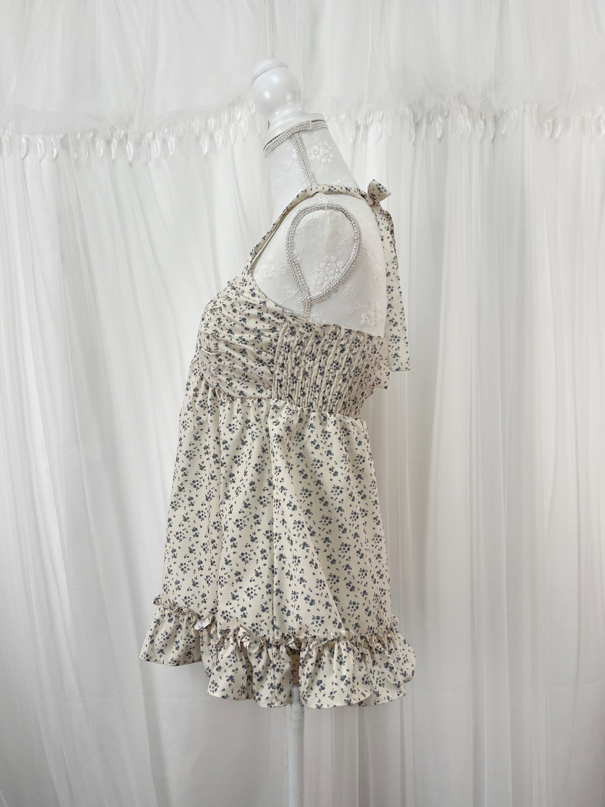 Halter Neck Petite Floral Tunic Top (Gray Blue)