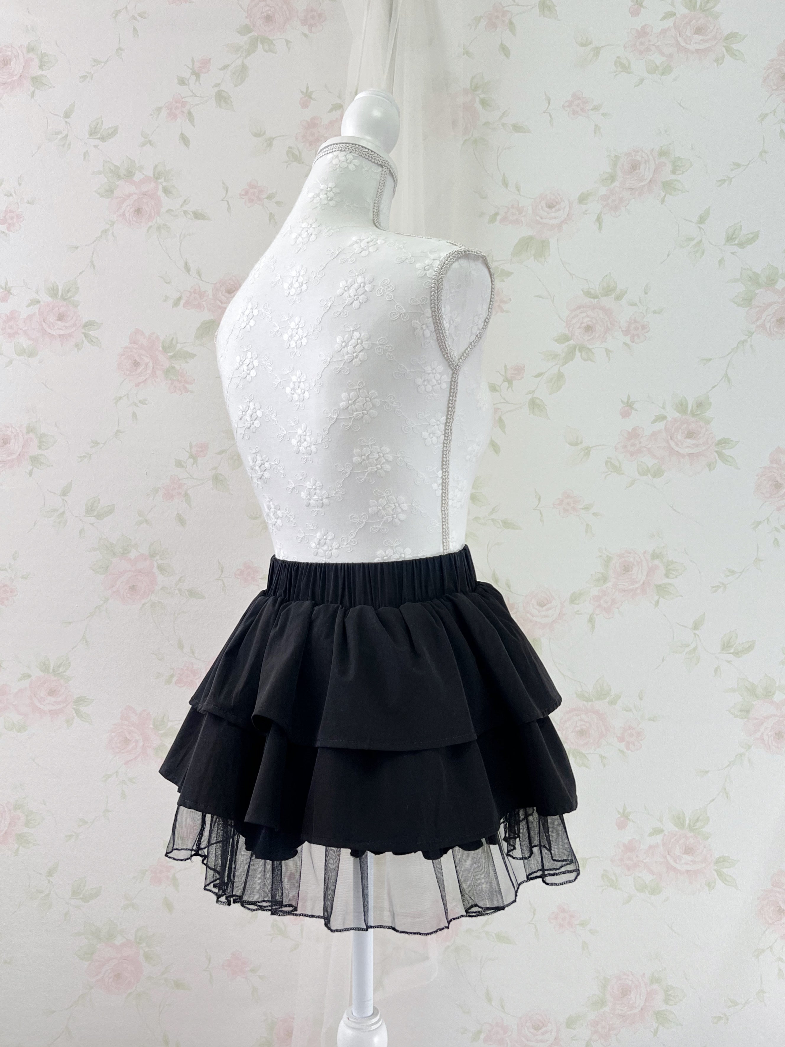 Tulle Hem Tiered Skirt (Black)