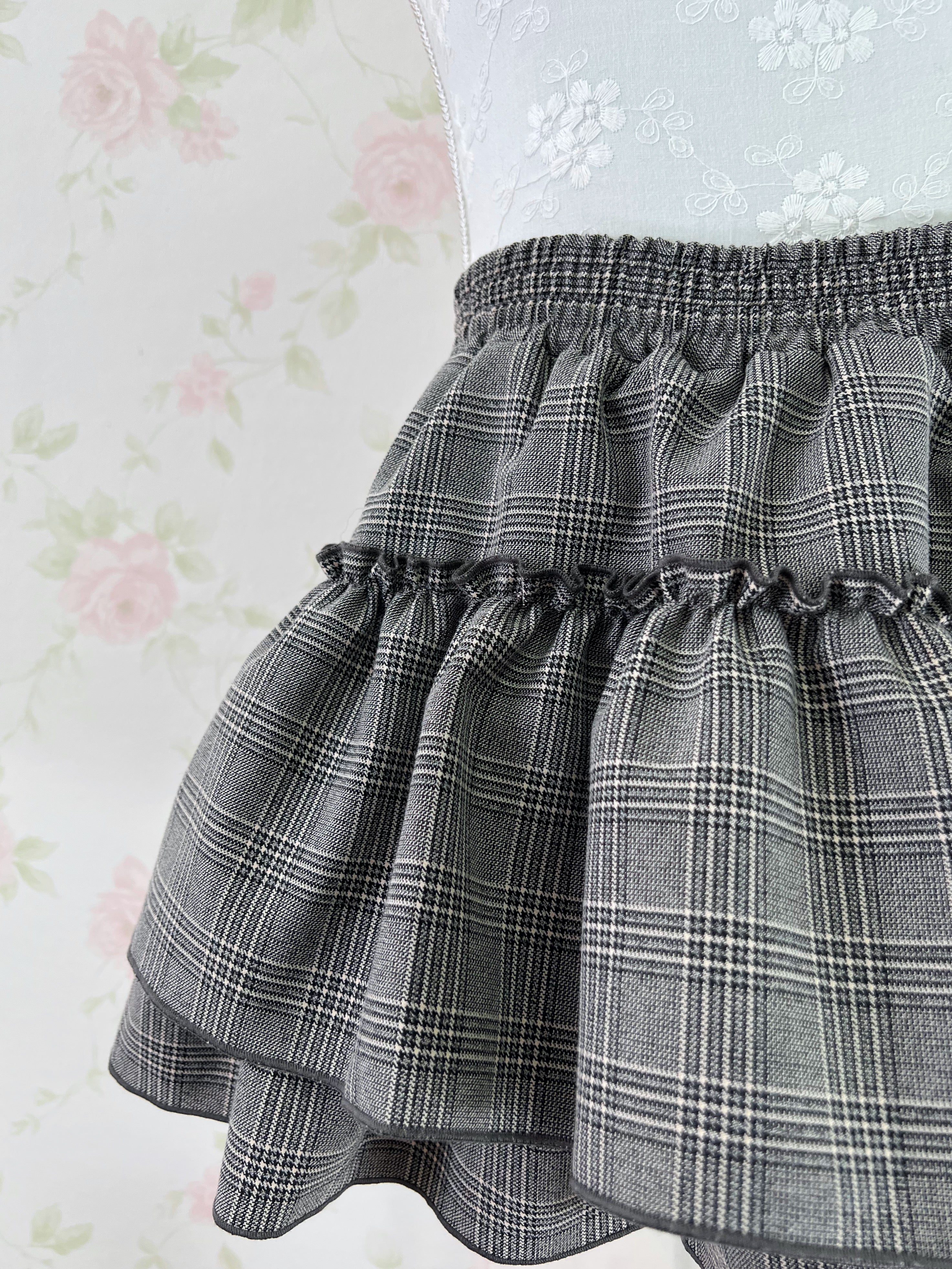 2 Layered Checked Skirt (Gray)