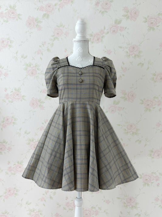 Honey Cinnamon Puff Sleeved Checked Dress