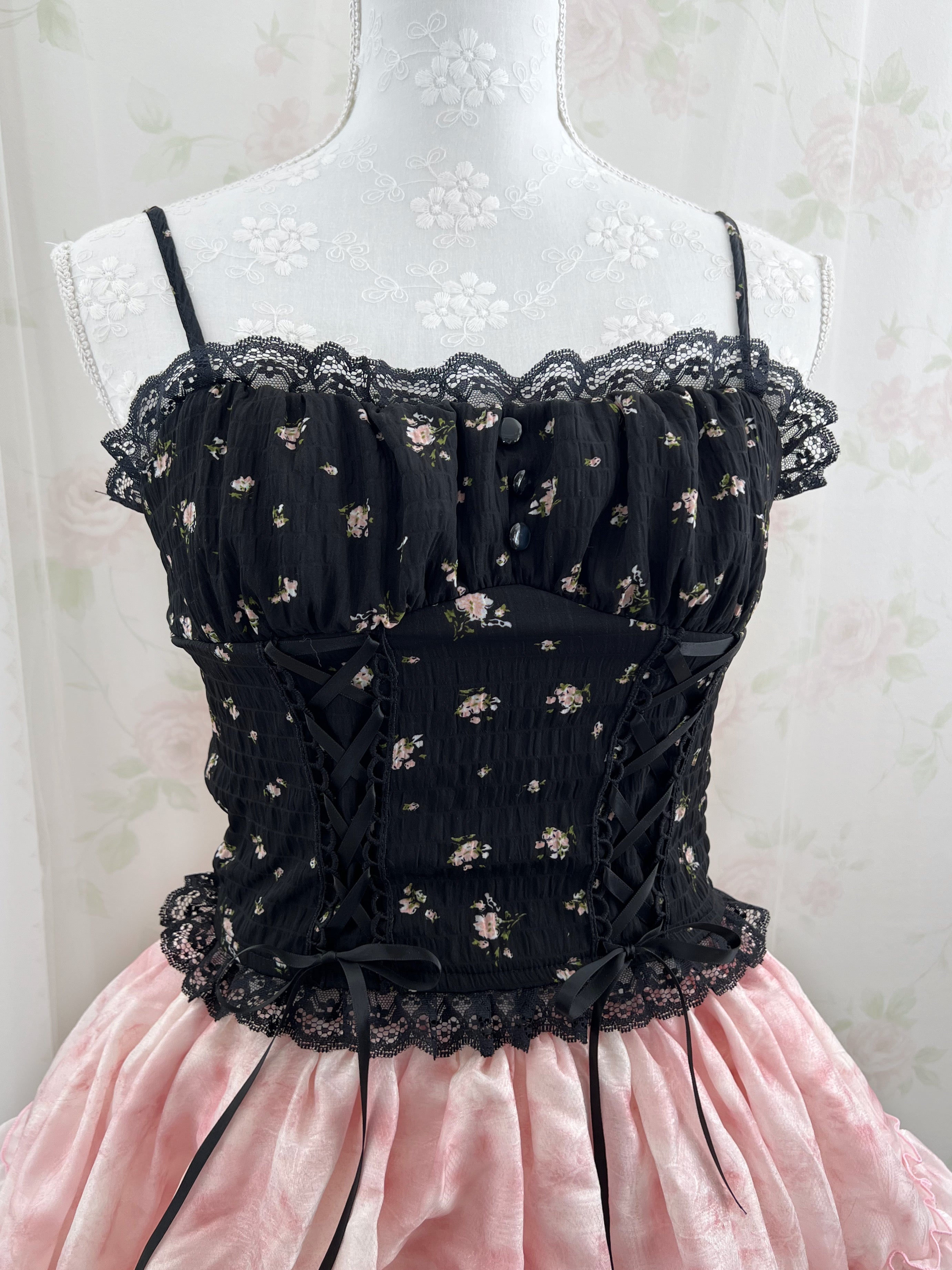 Petite Floral Laced Up Camisole (Black)
