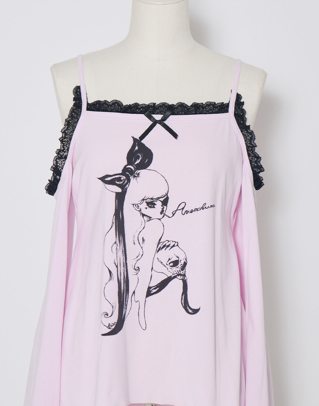 AVENCHUMU ERICO collaboration illustration flare sleeve top