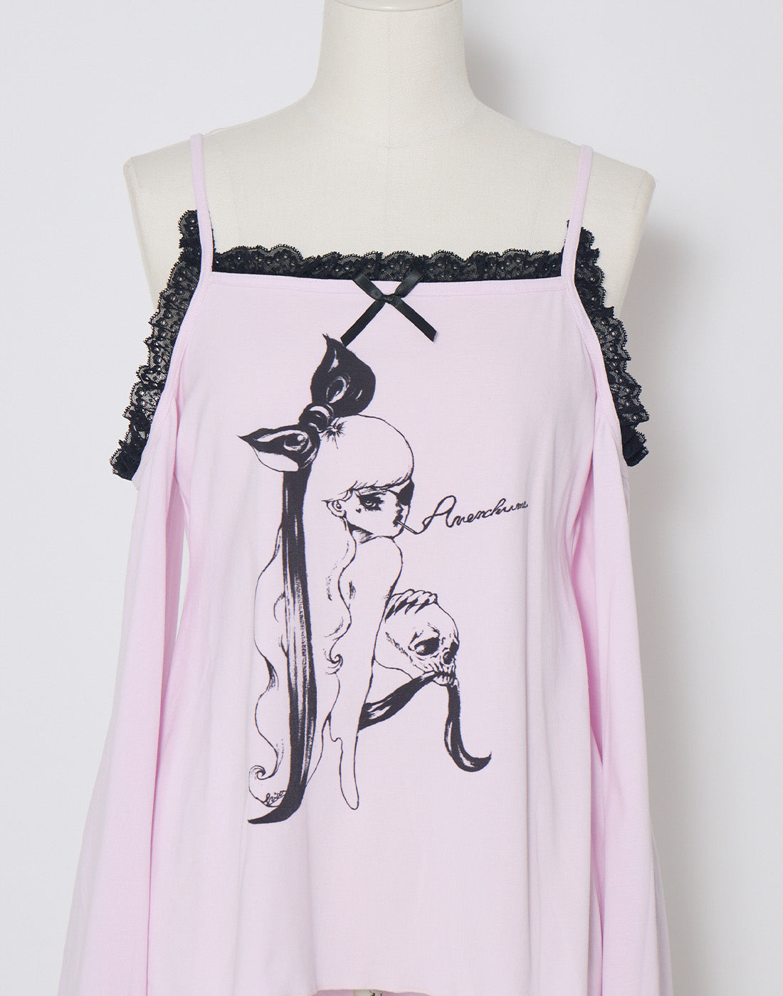 AVENCHUMU ERICO collaboration illustration flare sleeve top