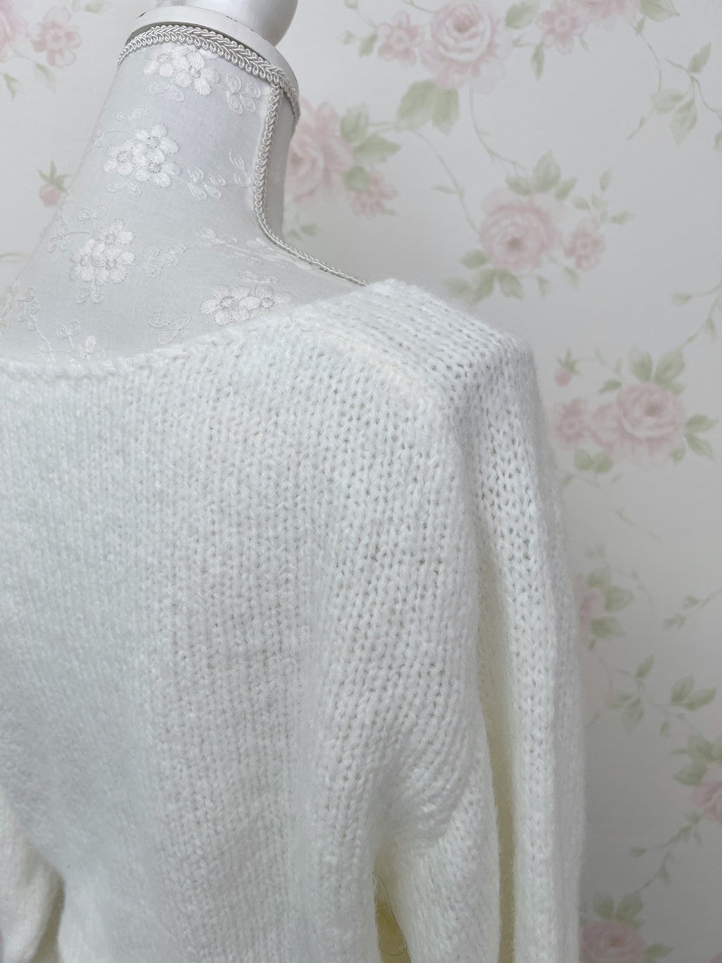 Mohair Like Loose Sweater (Off White)