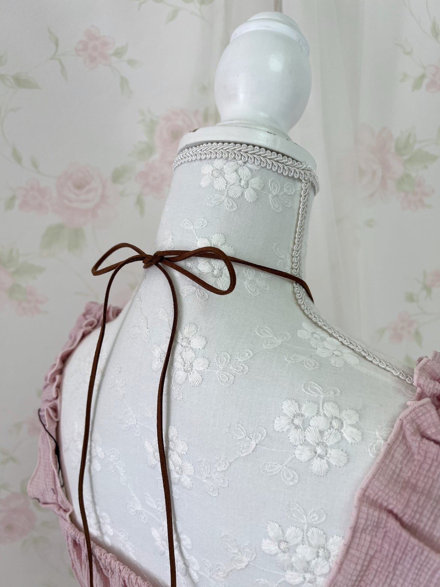 (Pre-order) MultiPal Store Original Suede Cross Shoujo Top (Pink)