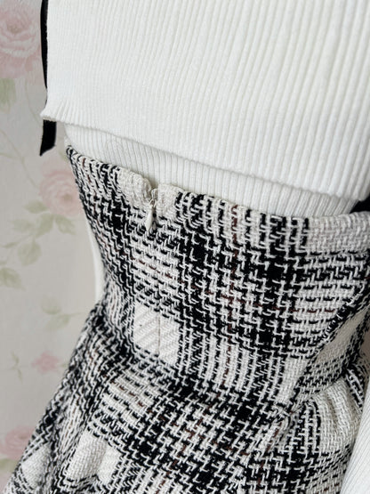 GRL Shoulder Bow Checked A-Line Dress (White)