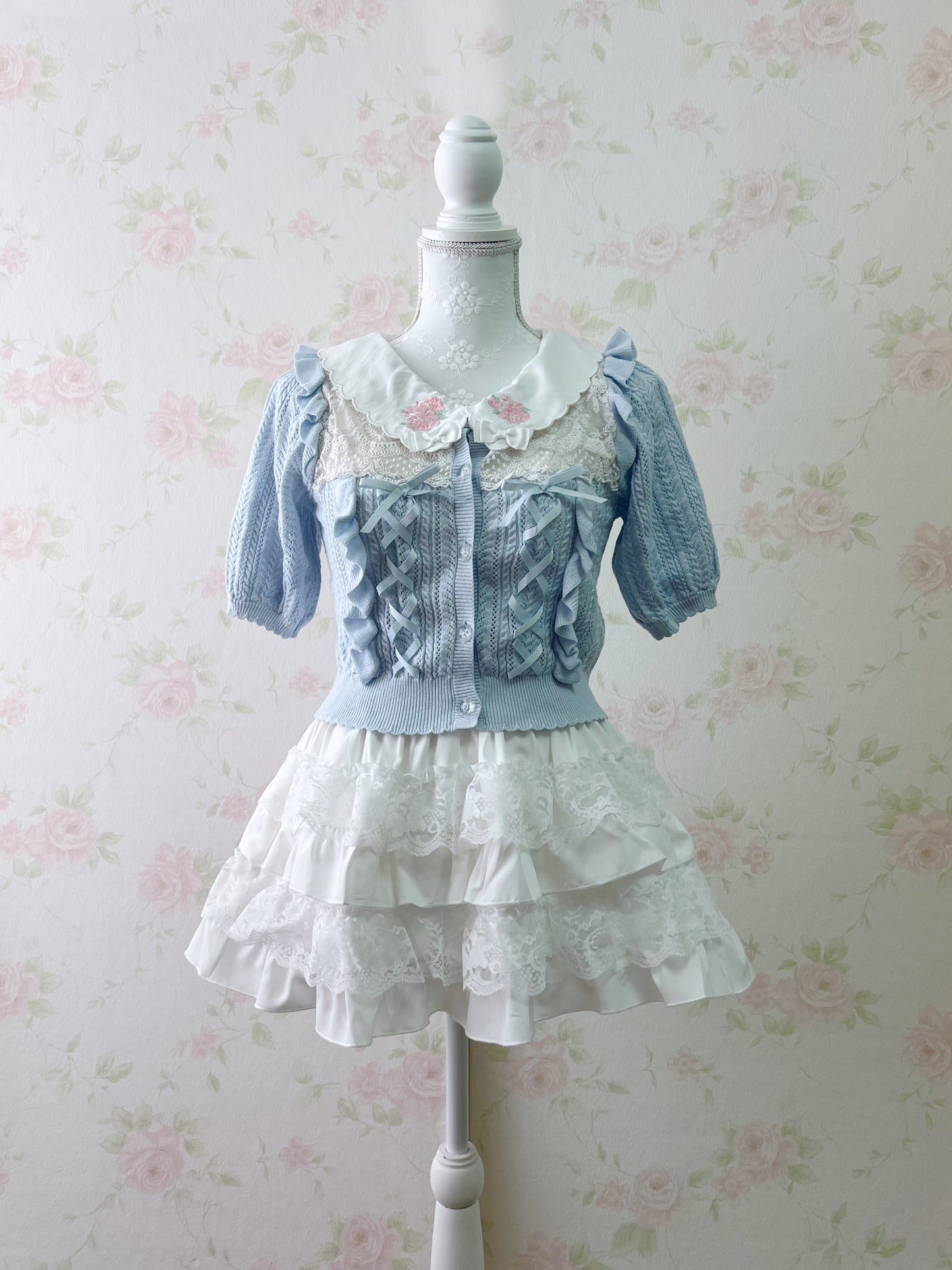 LIZ LISA Laced Up Crystal Button Cardigan (Blue)