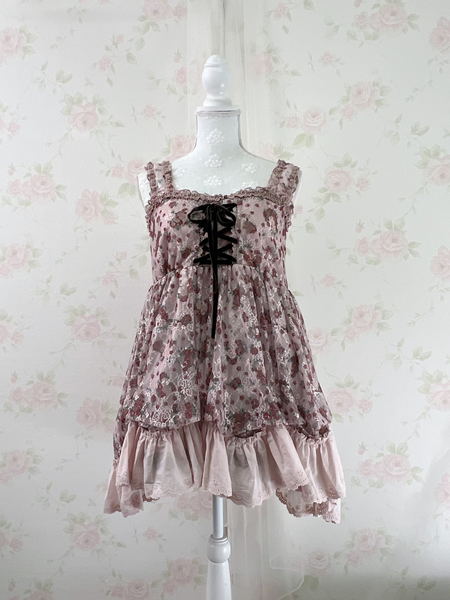 axes femme Floral Laced Up Tunic Top