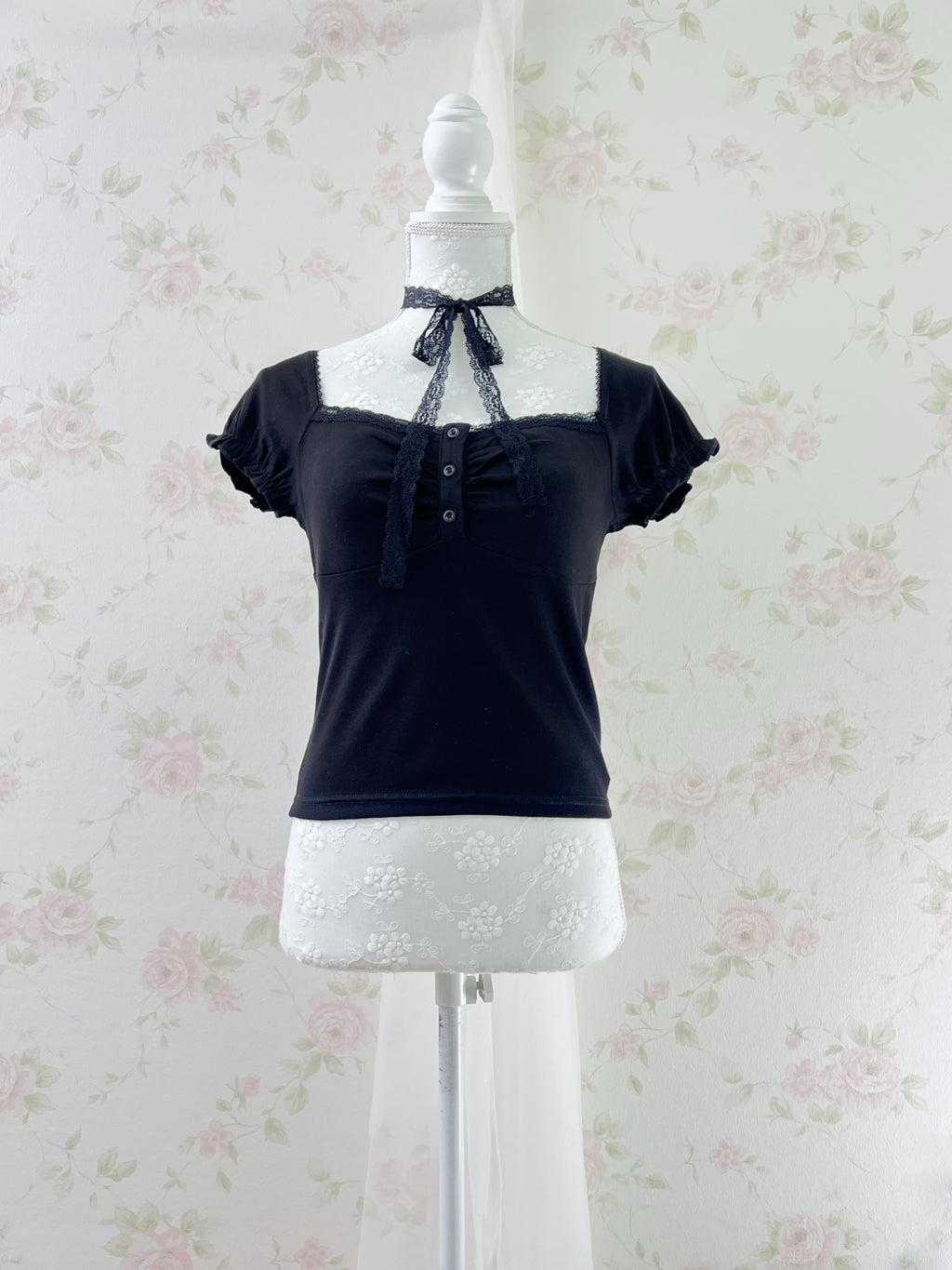 Lacy Choker Shoujo Top (Black)