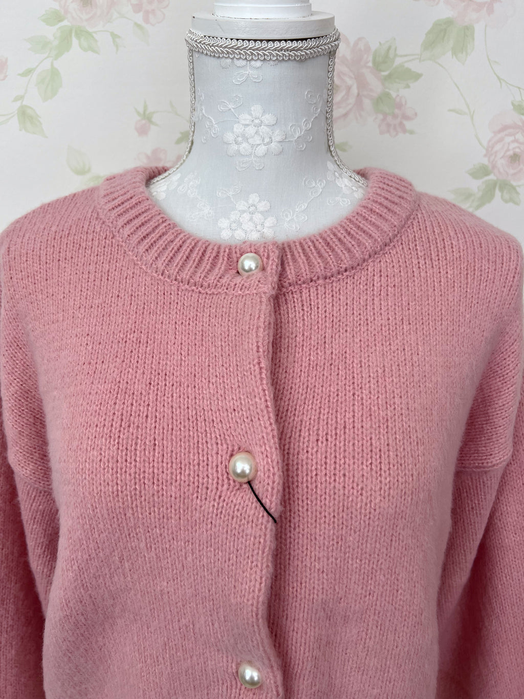 Pearl Button Round Collar Cardigan (Pink)
