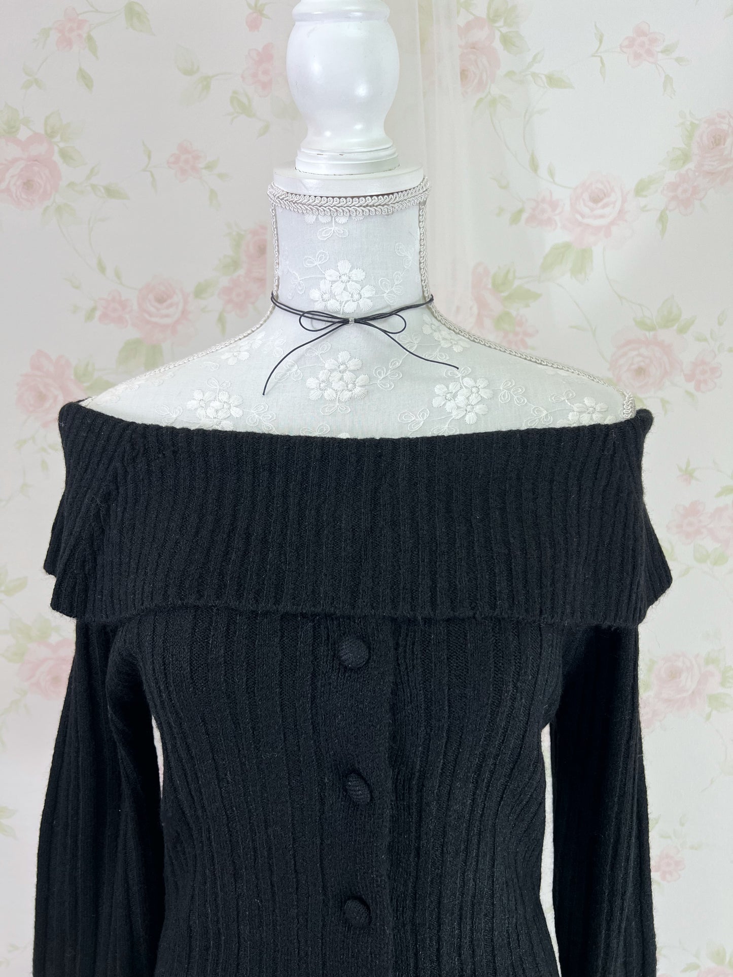 GRL Off Shoulder Button Up Knit Top (Black)