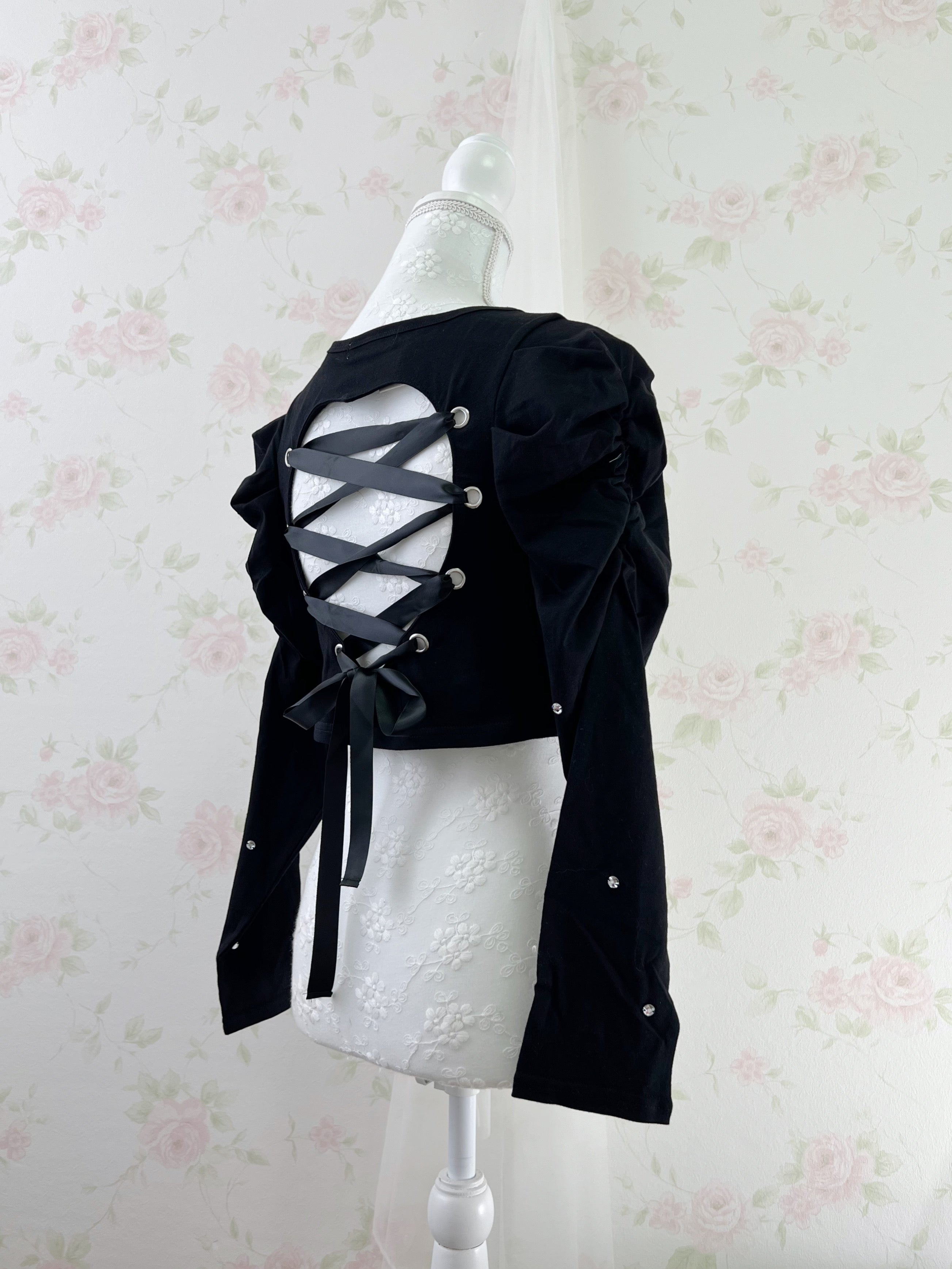 Ank Rouge Back Laced Up Heart T-Shirt (Black)