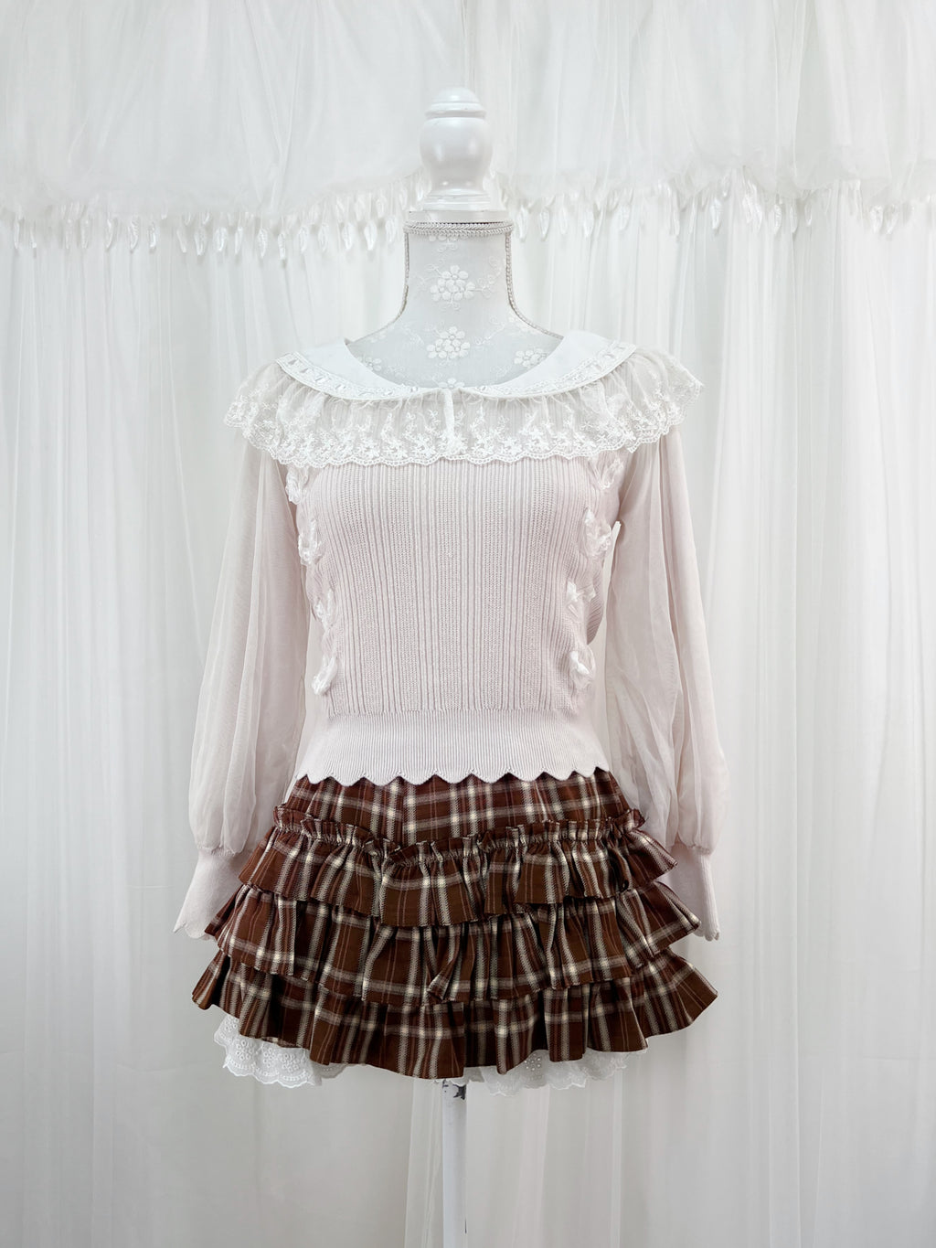 mille fille closet Lacy Collar Knit Top (Powder Pink)