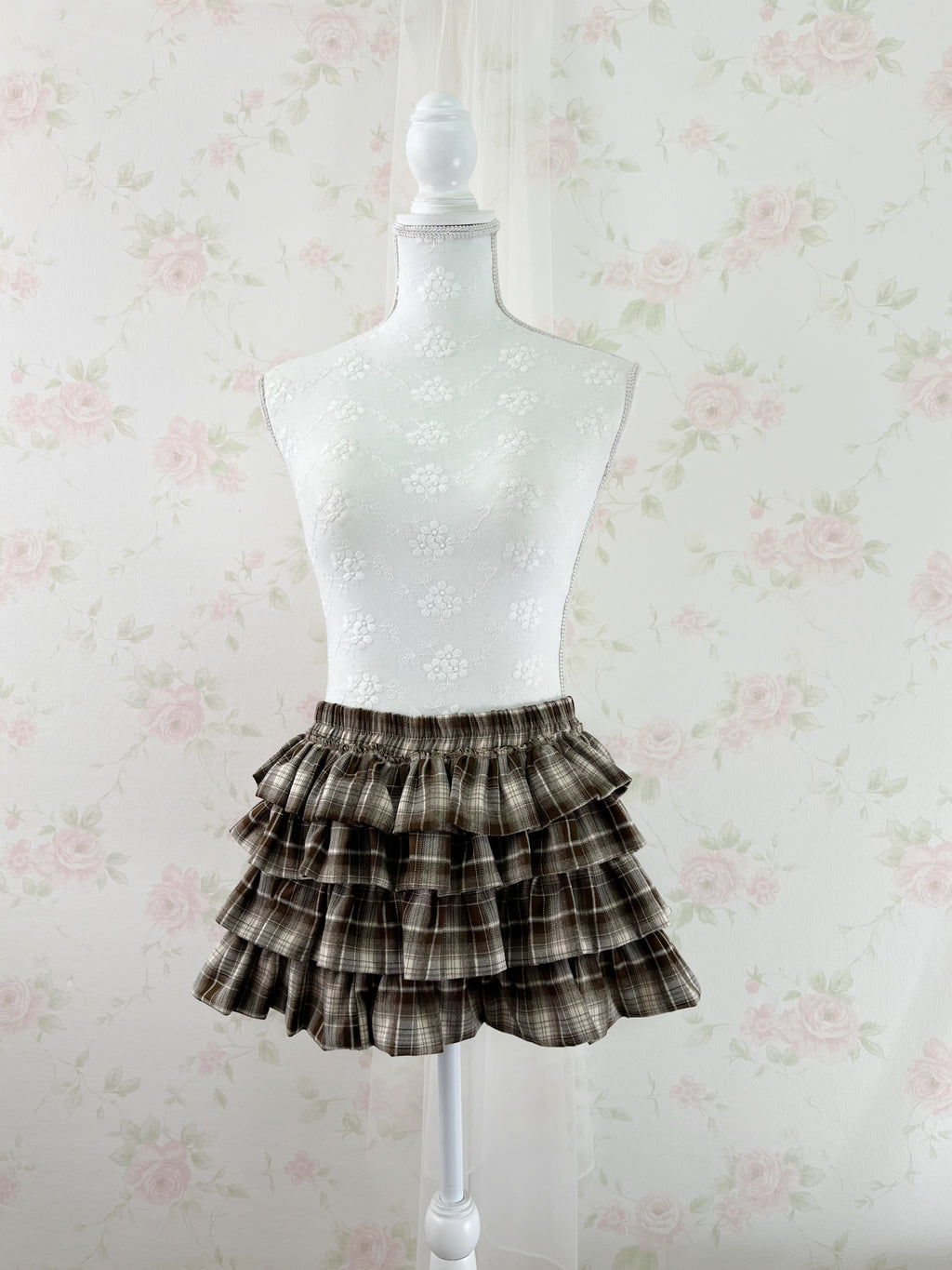 Tiered Checked Mini Skirt (Beige)