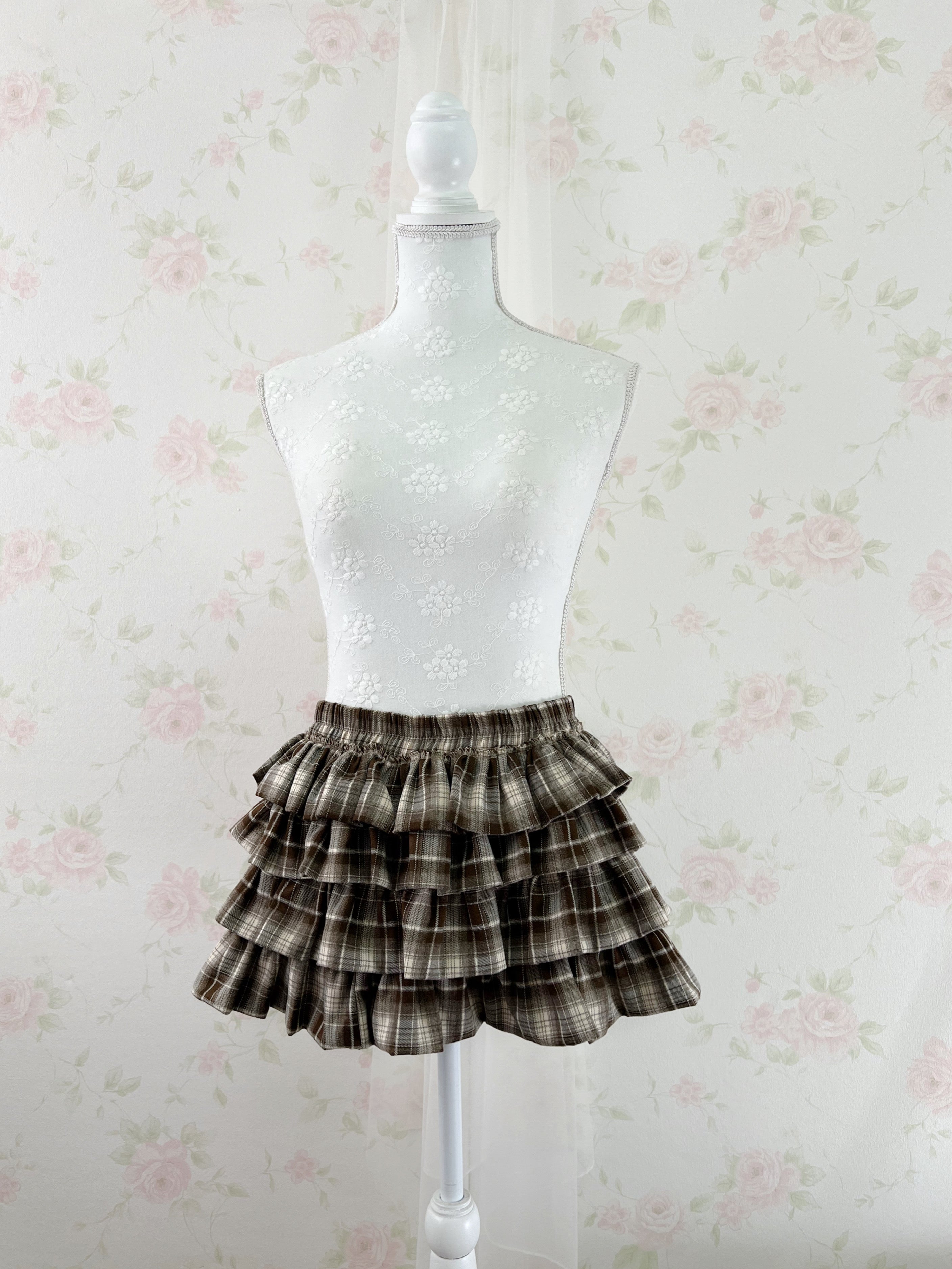 Tiered Checked Mini Skirt (Beige)