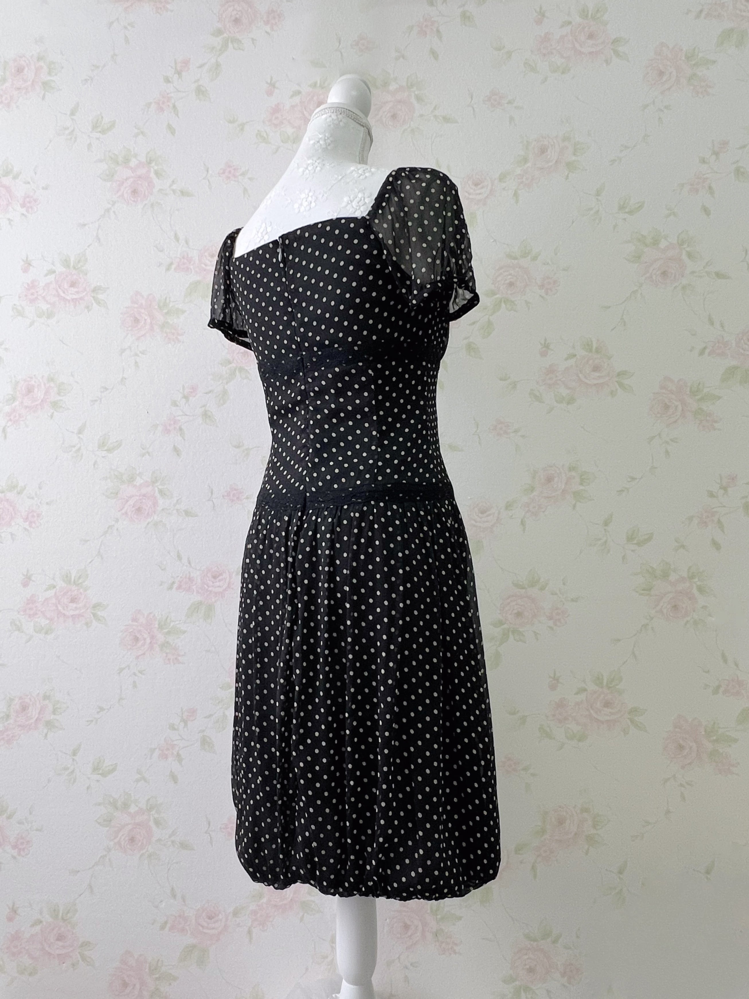 IMAGE Dot Balloon Hem Dress