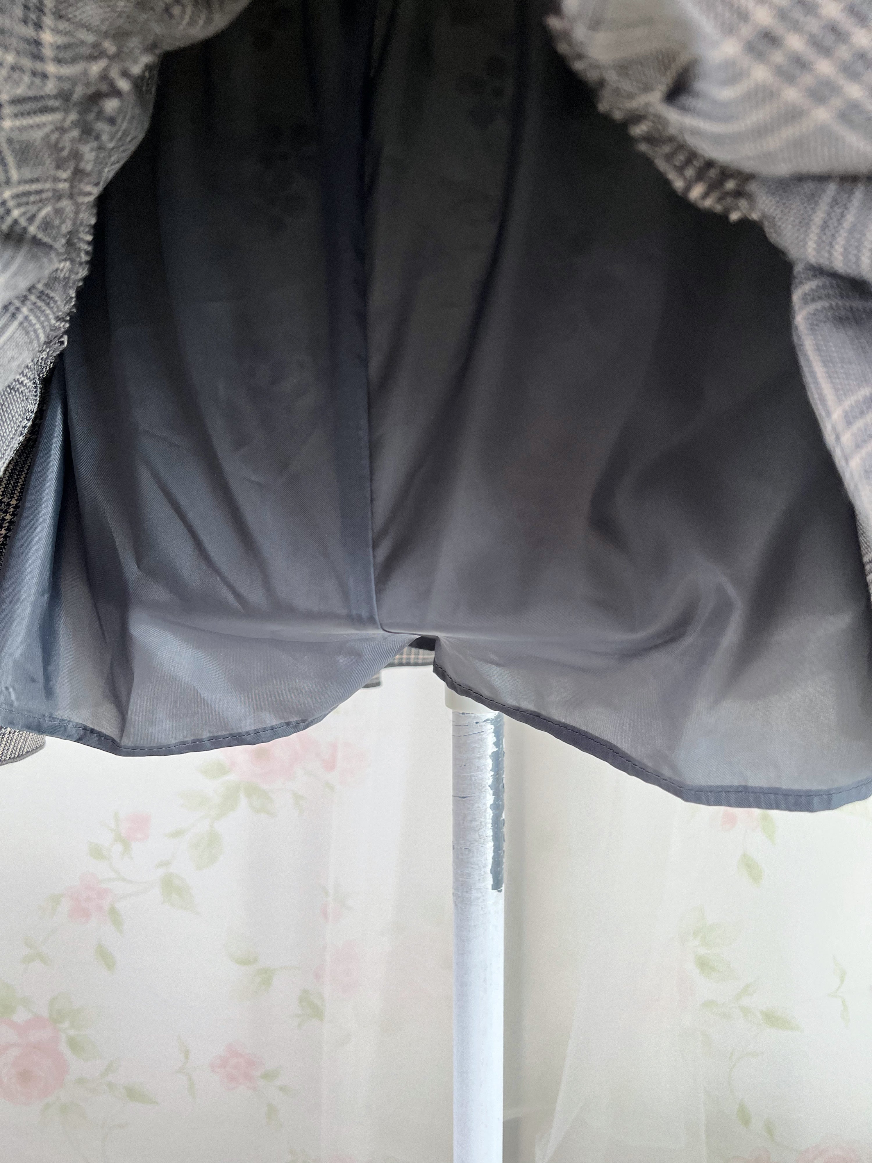 2 Layered Checked Skirt (Gray)