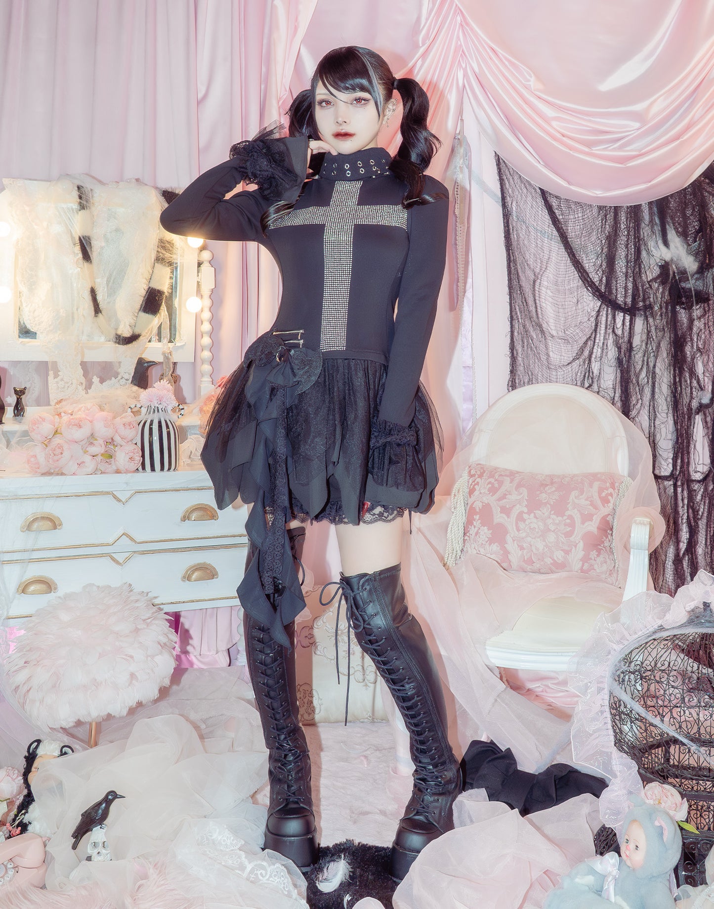 AVENCHUMU Rhinestone cross chiffon hem one-piece