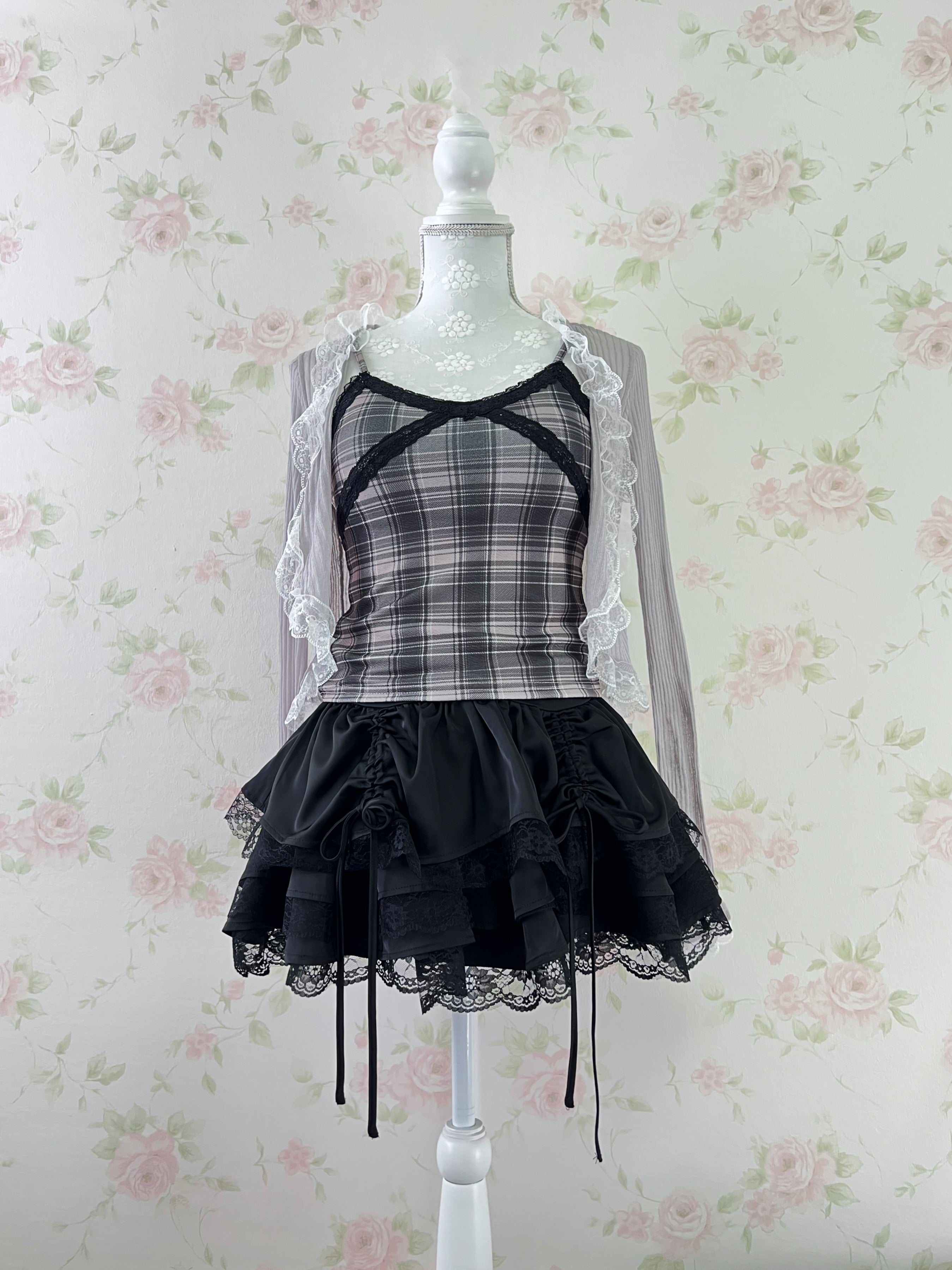 Checked Camisole With Cups (Gray)