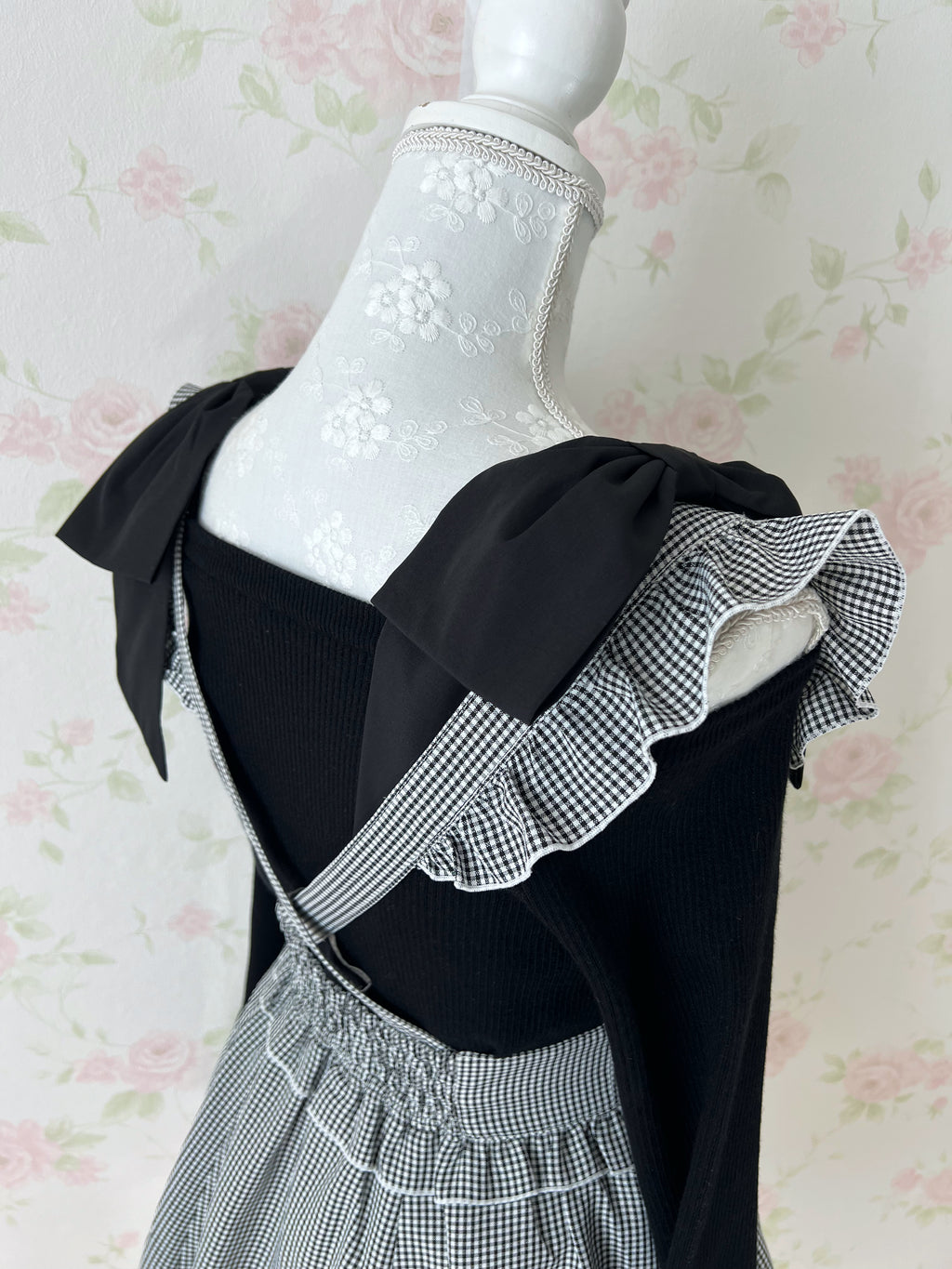 Shoulder Bow Knit Top (Black)