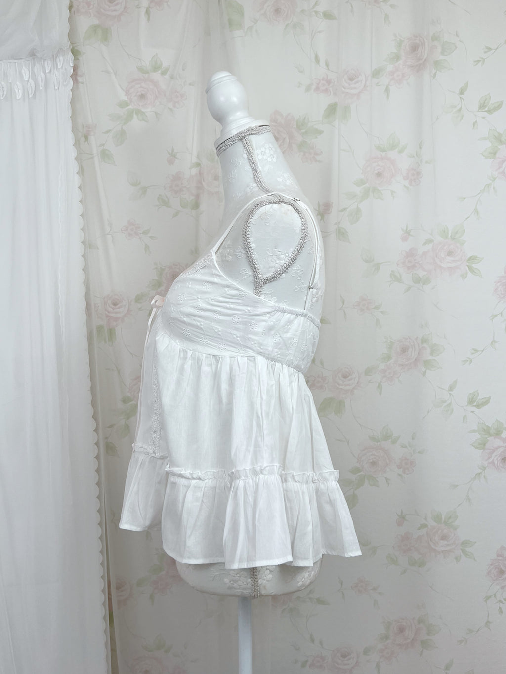 1998beforethedawn 1998beforethedawn Esme Cami Top (White)