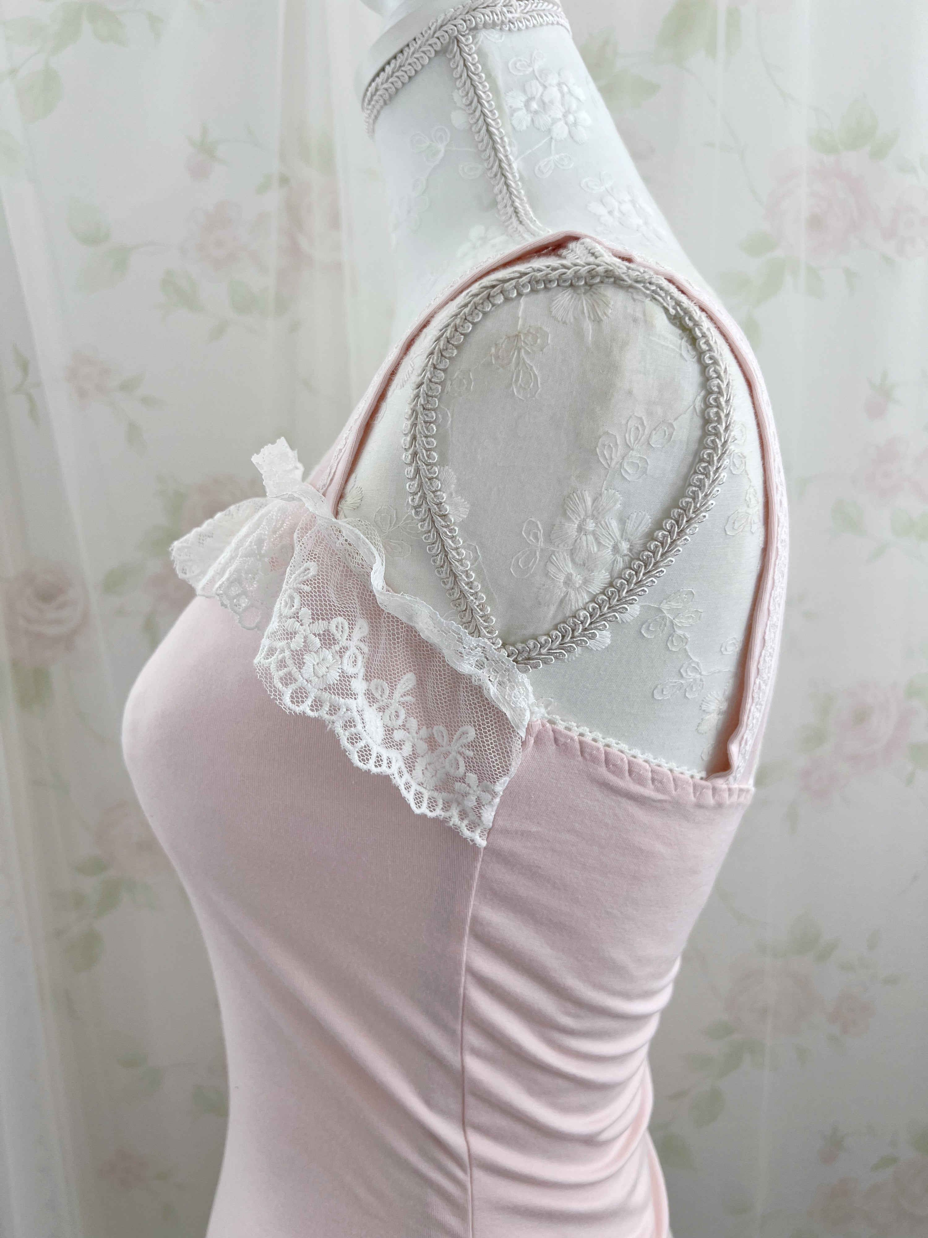(Pre-order) passion room Cici Cami Top