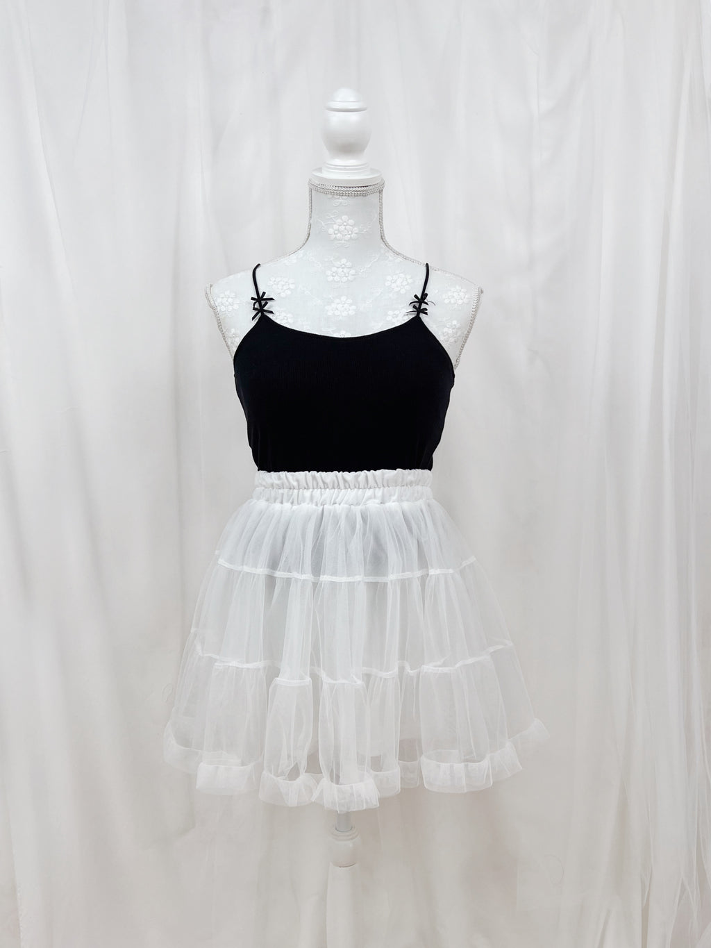 Petite Bow Strap Camisole With Cup (Black)
