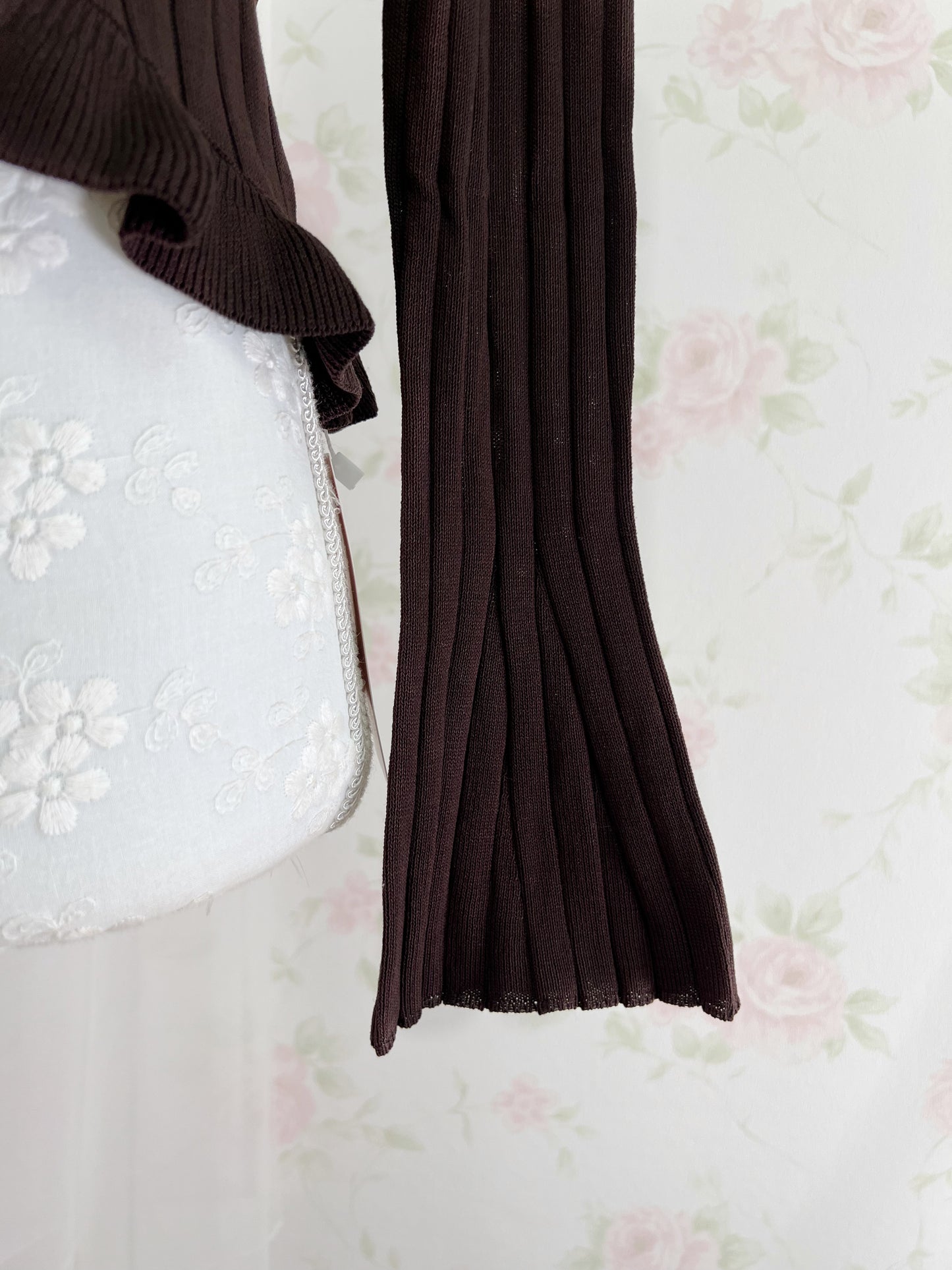 Clear Wide Sleeved Ruffled Cardigan (Chocolate)