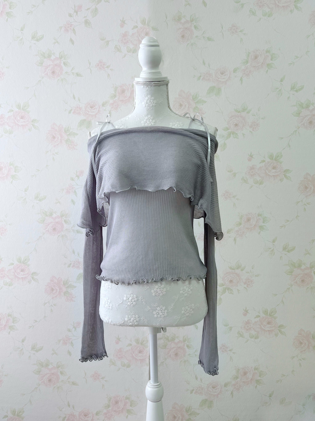 Mellow Off Shoulder Top (Gray)