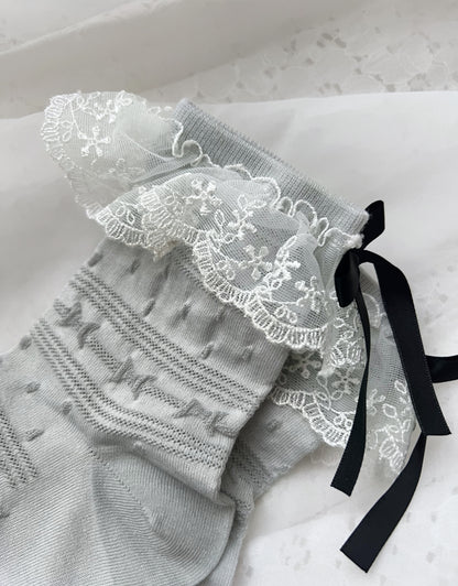 Pochaco Lace Socks