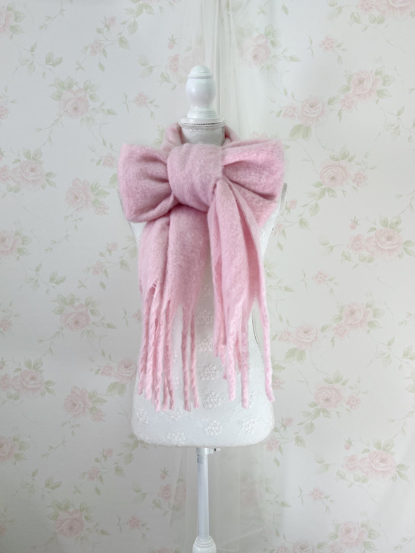 Shoujo Soft Scarf (Candy Pink)