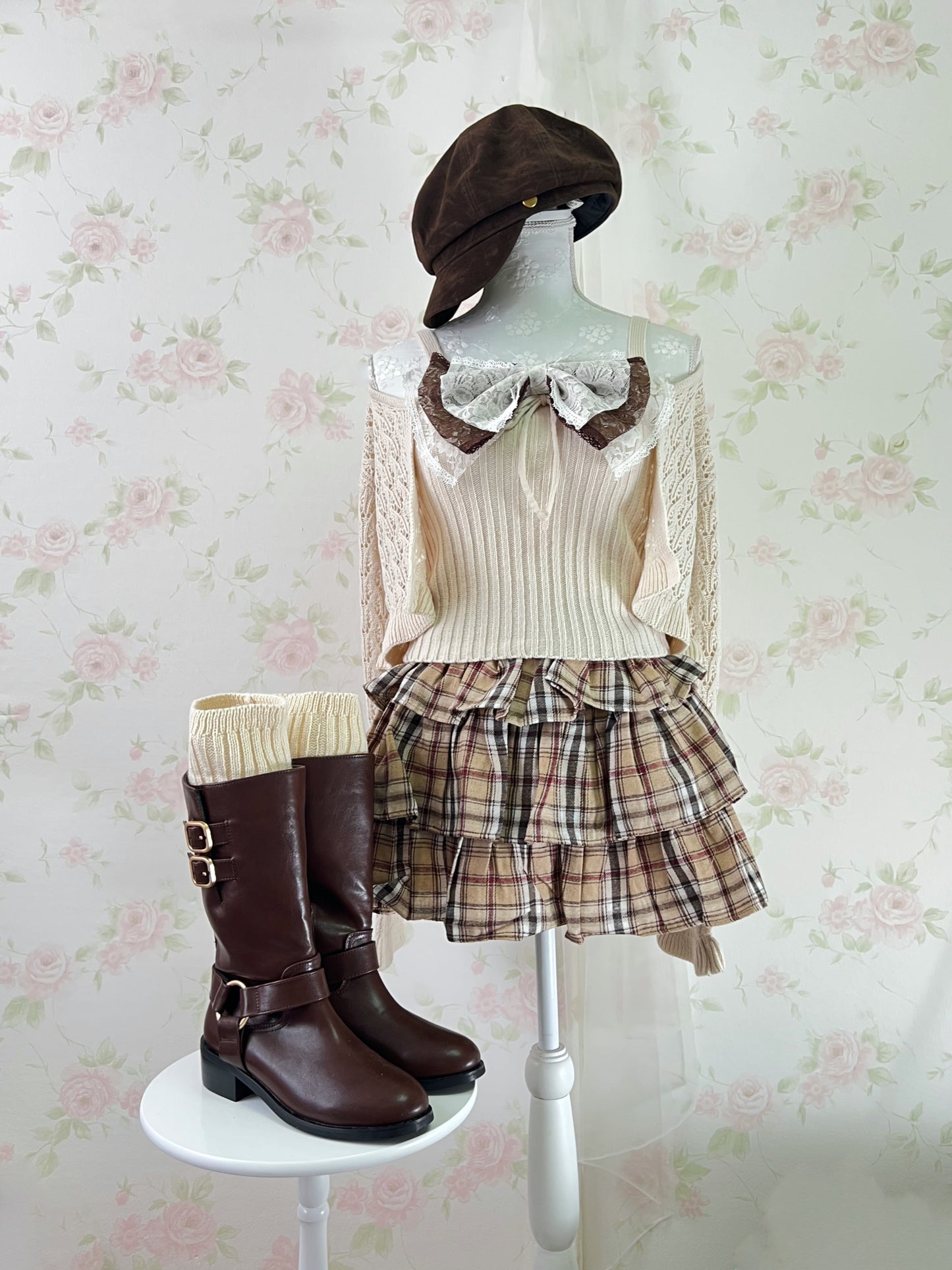 Shoujo Tiered Checked  Skirt (Milk Tea Beige)