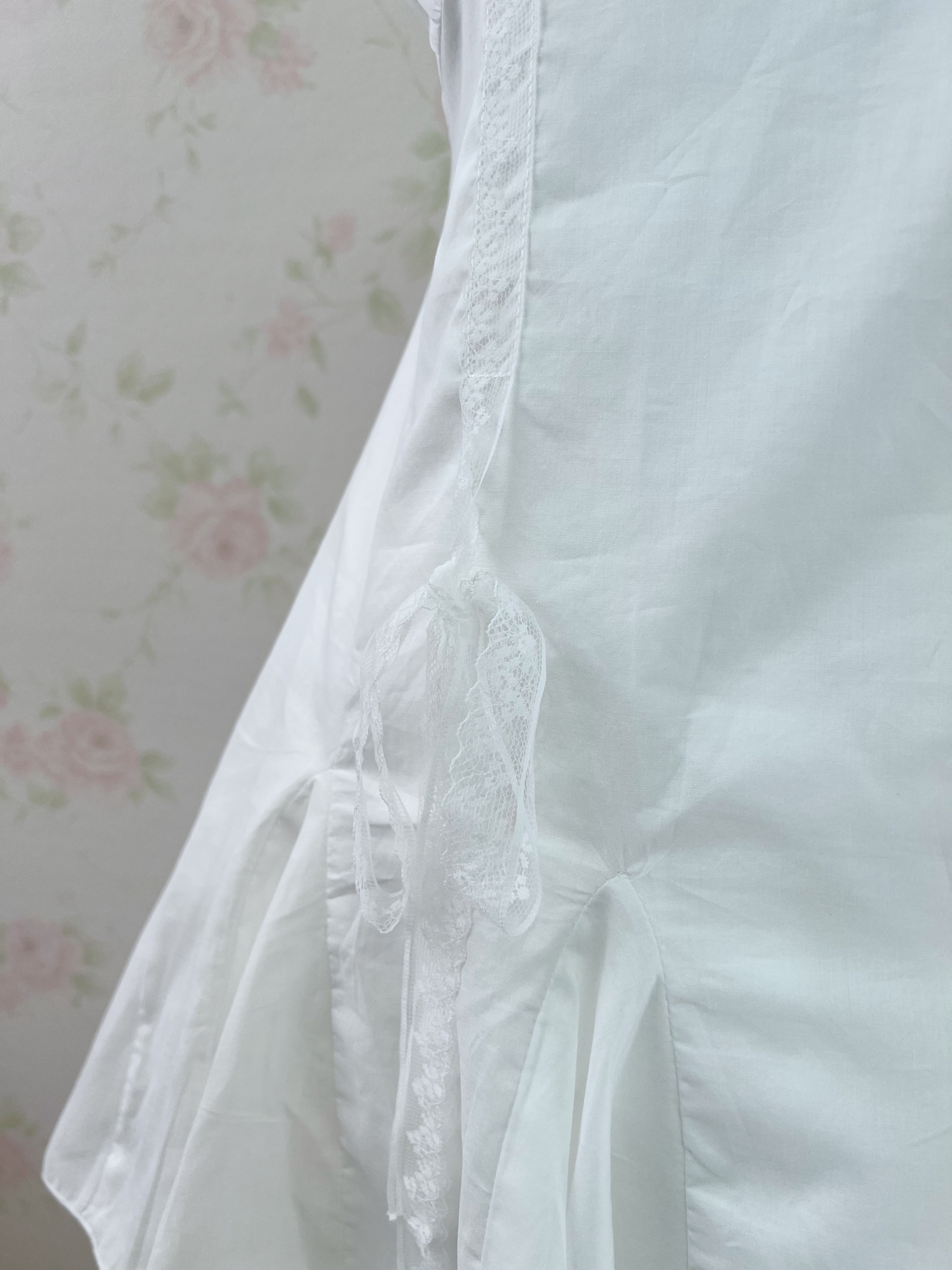 Side Lacy Bow Camisole Cotton Dress (White)