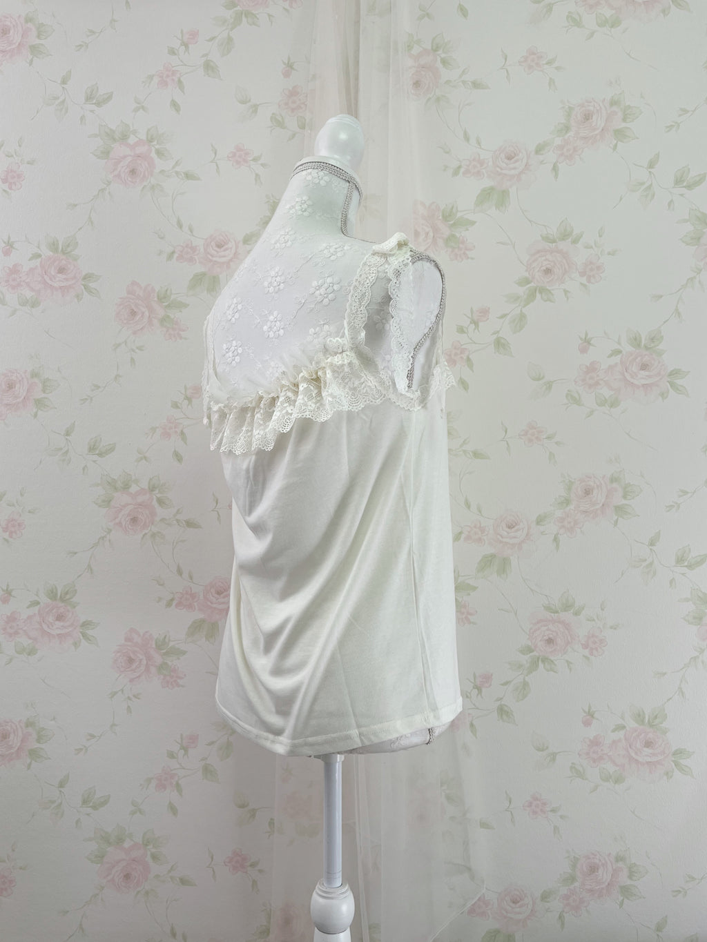 axes femme Lace Bow Camisole (Ivory)
