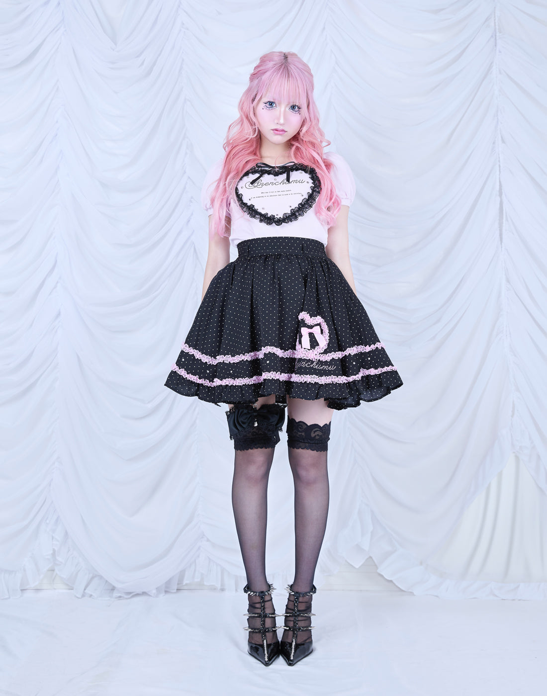 AVENCHUMU Frill heart stone logo Skirt