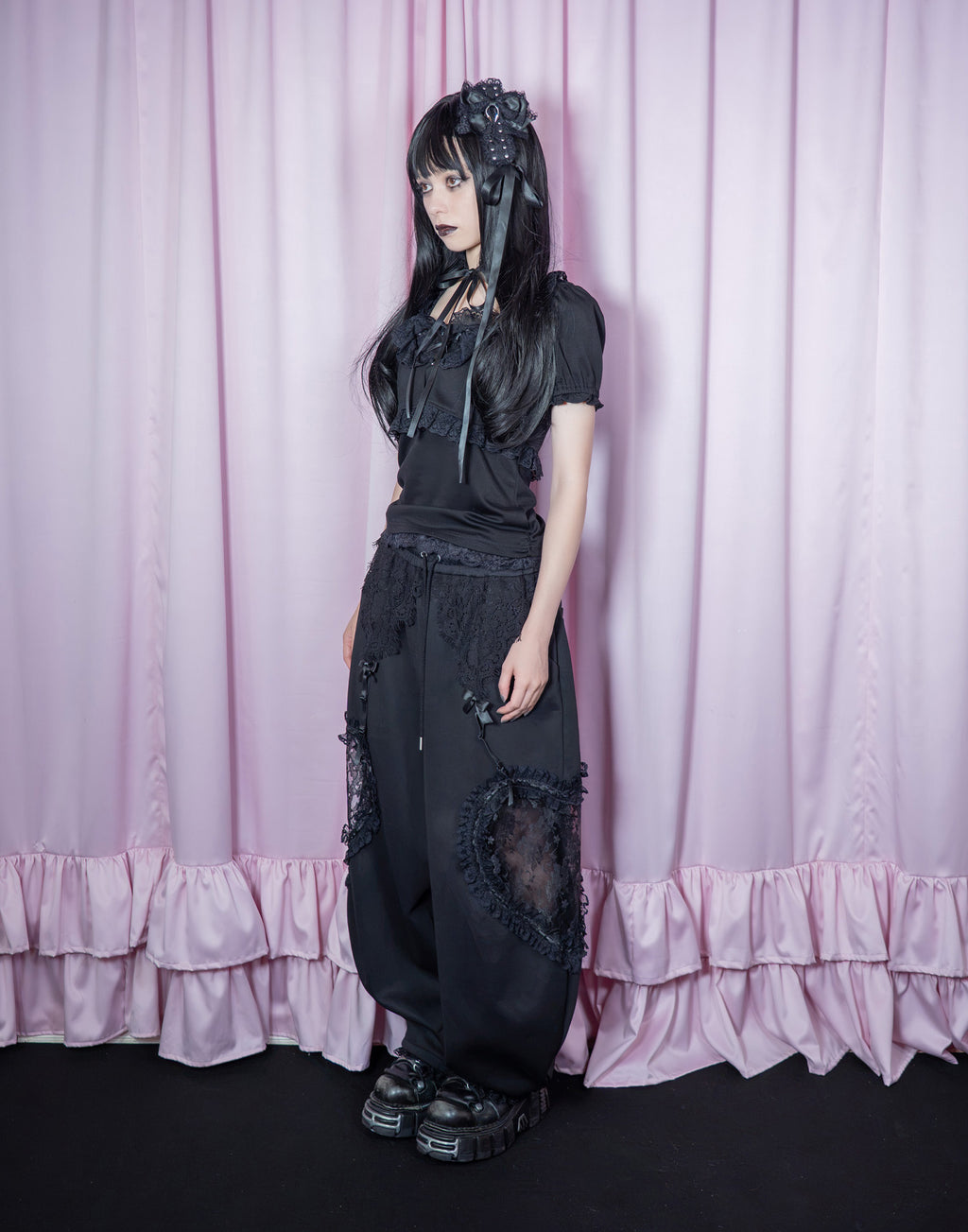 AVENCHUMU Lacy heart camisole ＆cardigan ensemble