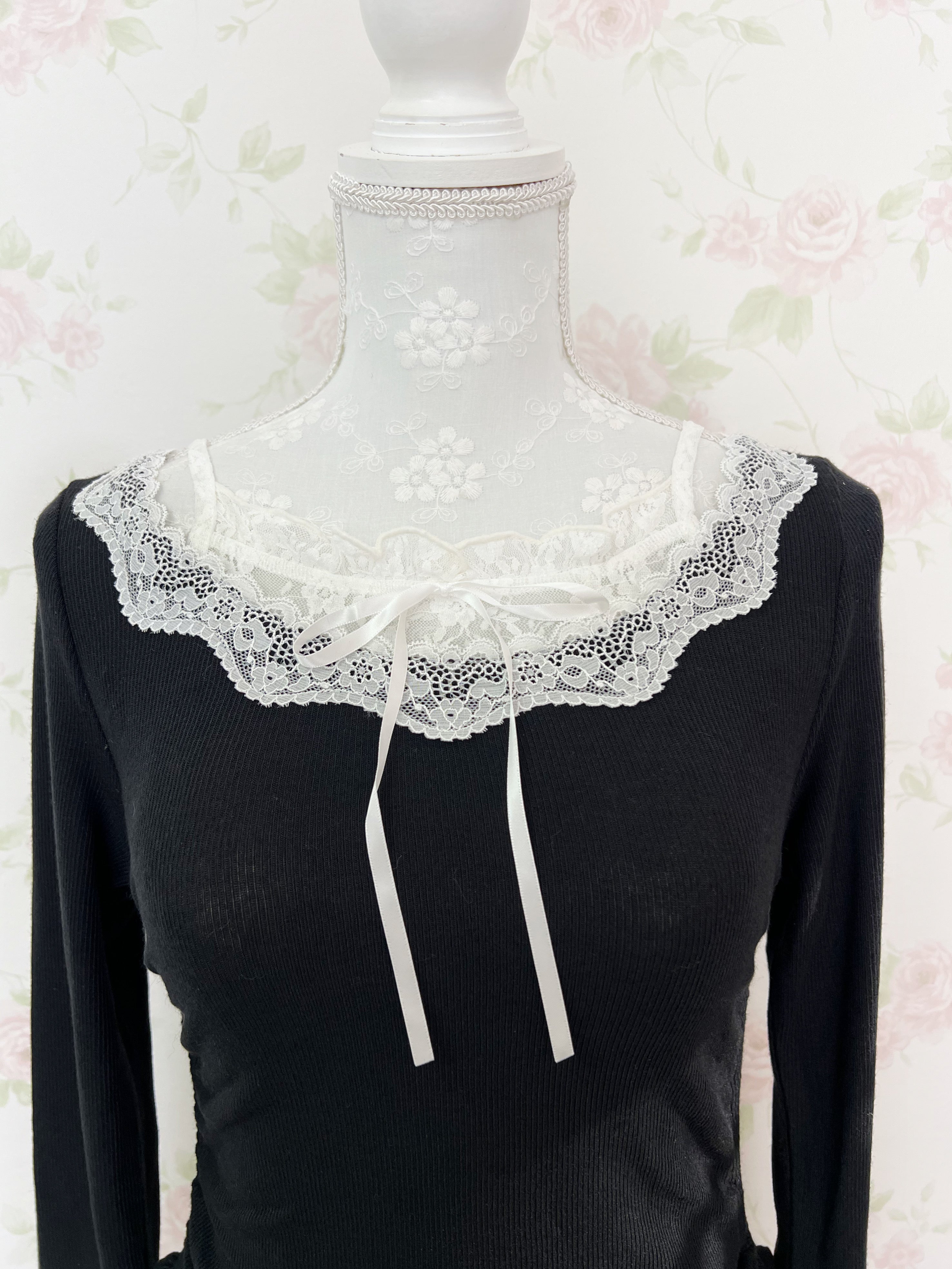 Lacy Layer Like Side String Top (Black)