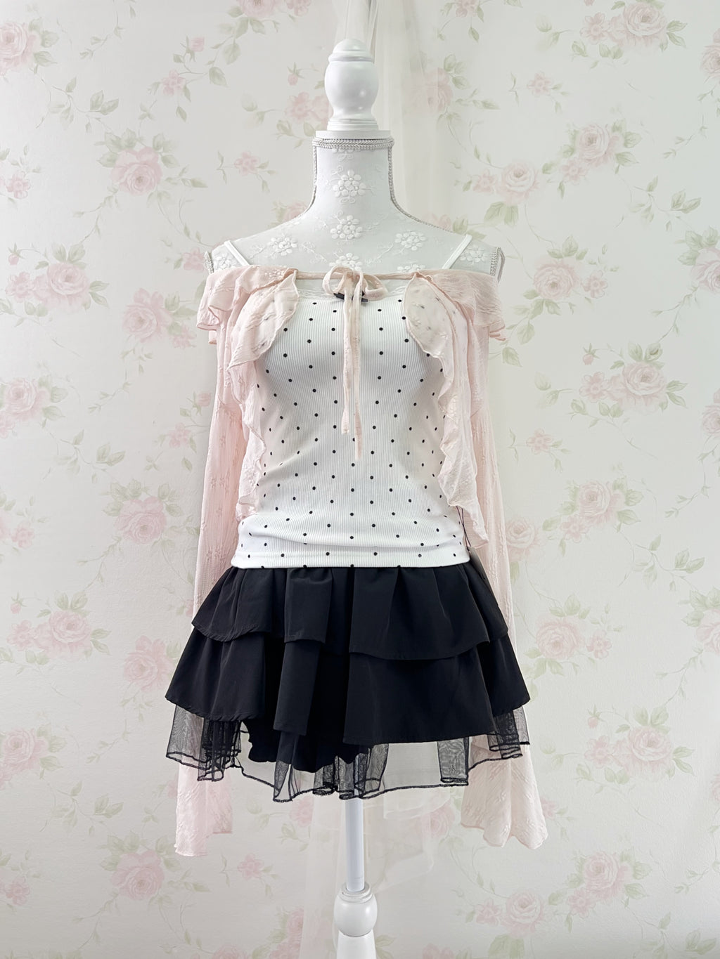 Lace Bow Polka Dot Camisole With Cups (White)